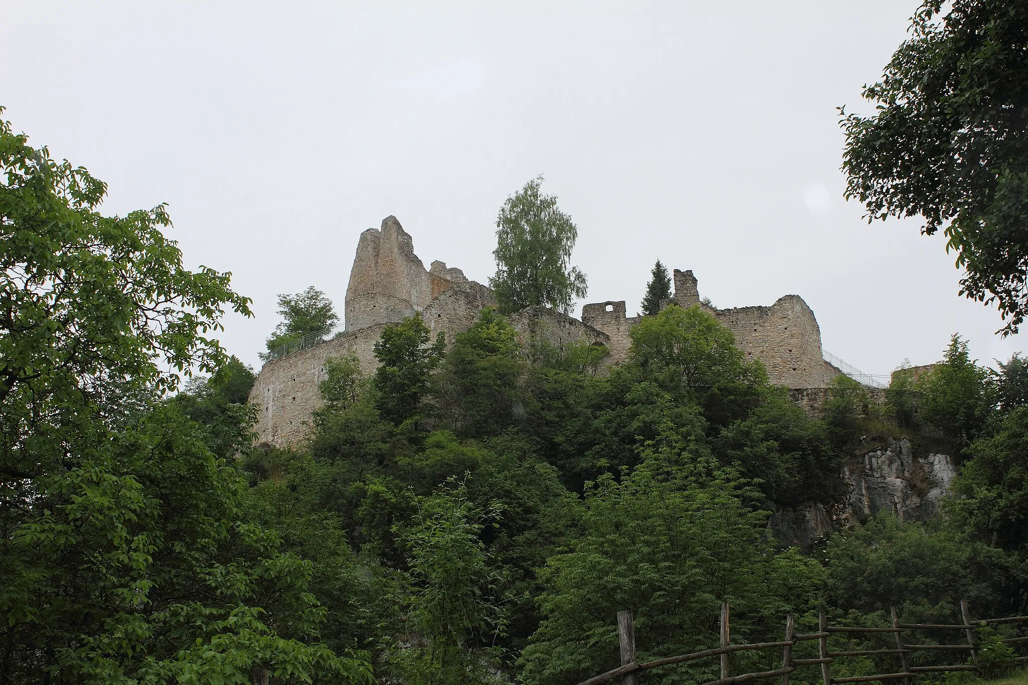 Photo showing: Castle Rabenstein, St. Paul/Lavanttal, Carinthia, Austria