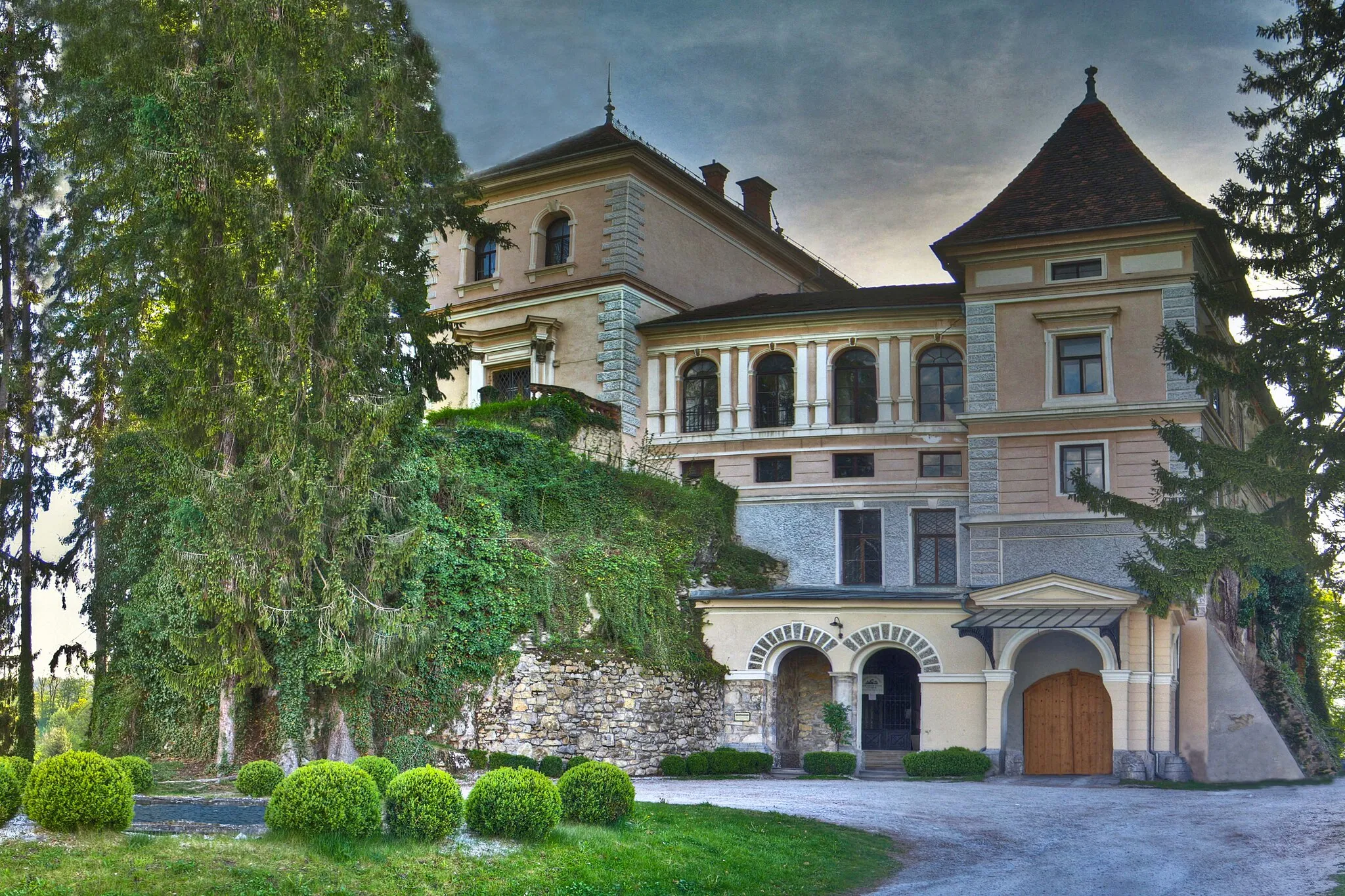 Photo showing: Schloss Greißenegg, Voitsberg