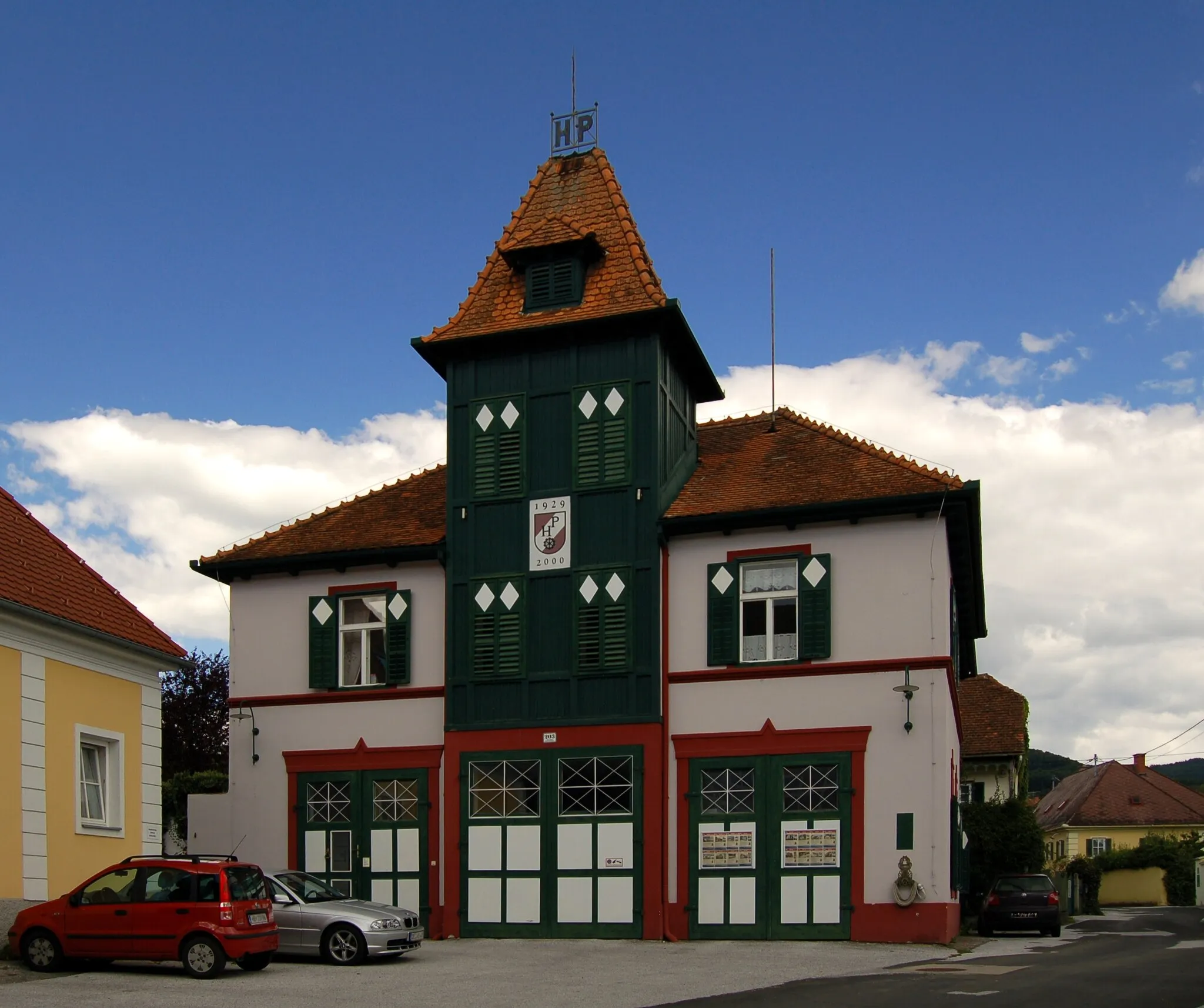 Photo showing: The old fire station in Pöllau, Styria.