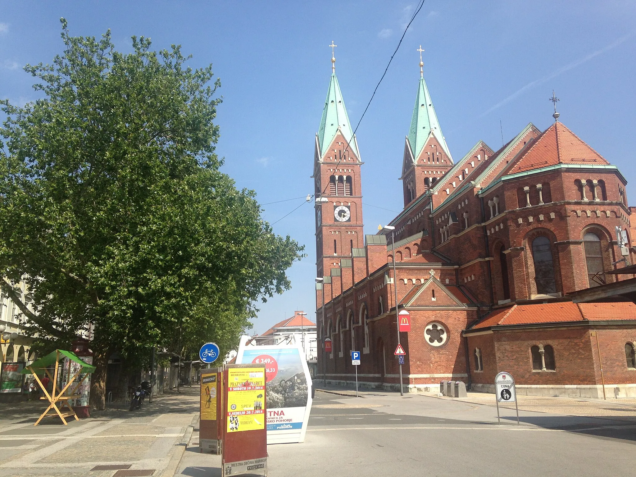 Photo showing: Iglesia en Maribor, Eslovenia