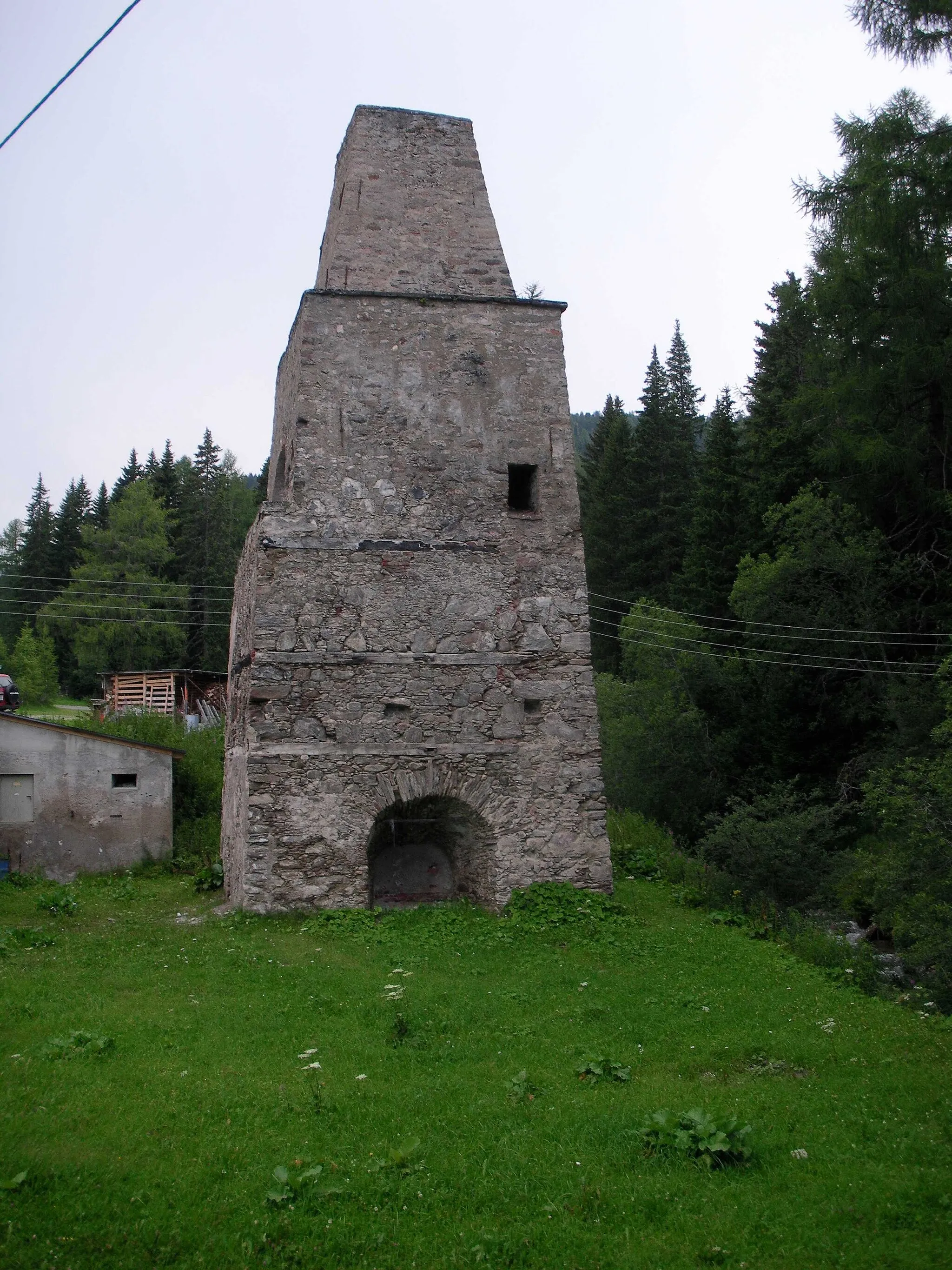 Photo showing: Blast furnace / Schmelz in the municipality of Oberweg near Judenburg Military training area Seetaleralpe.