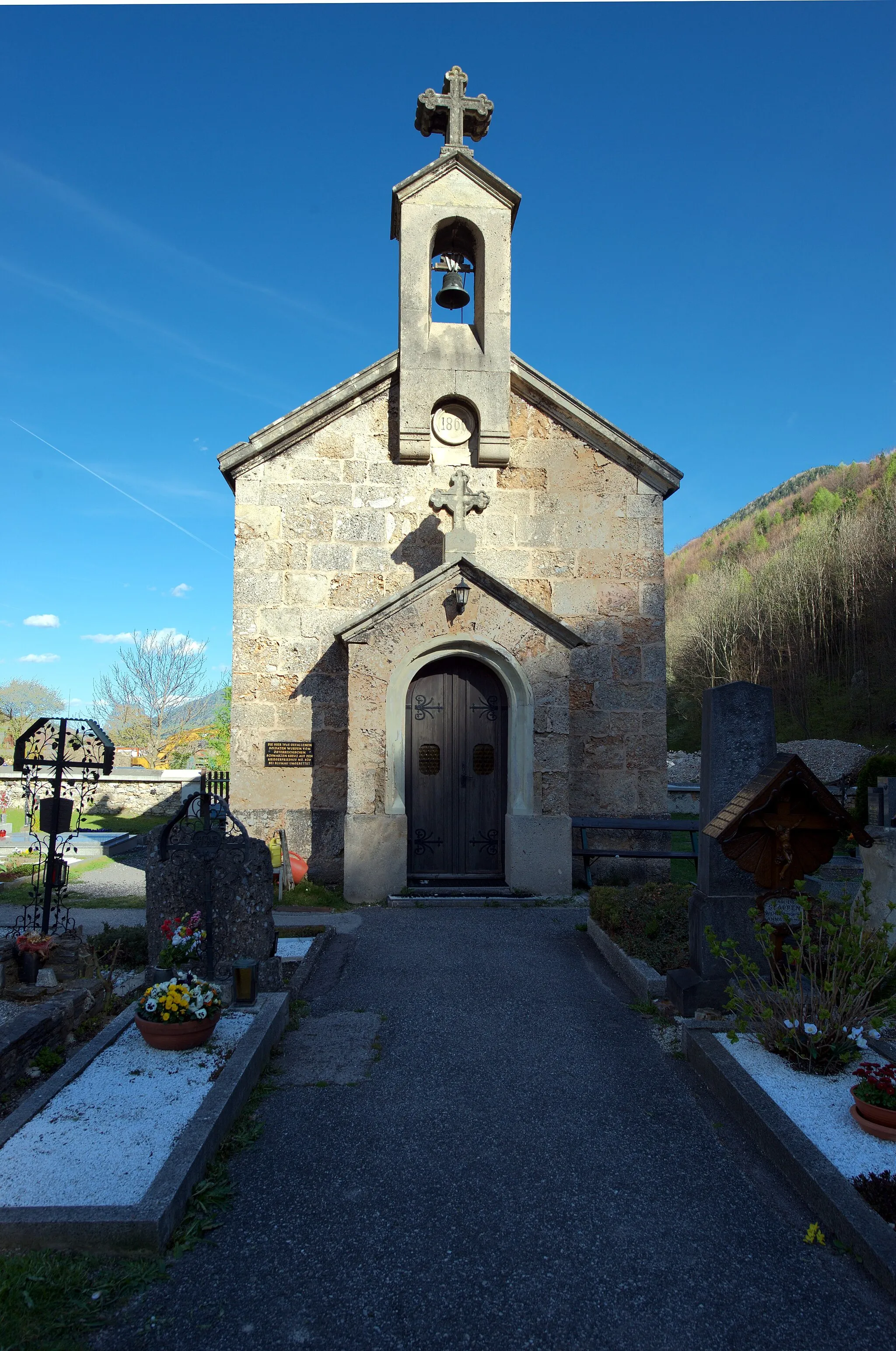 Photo showing: Friedhof mit Friedhofskapelle