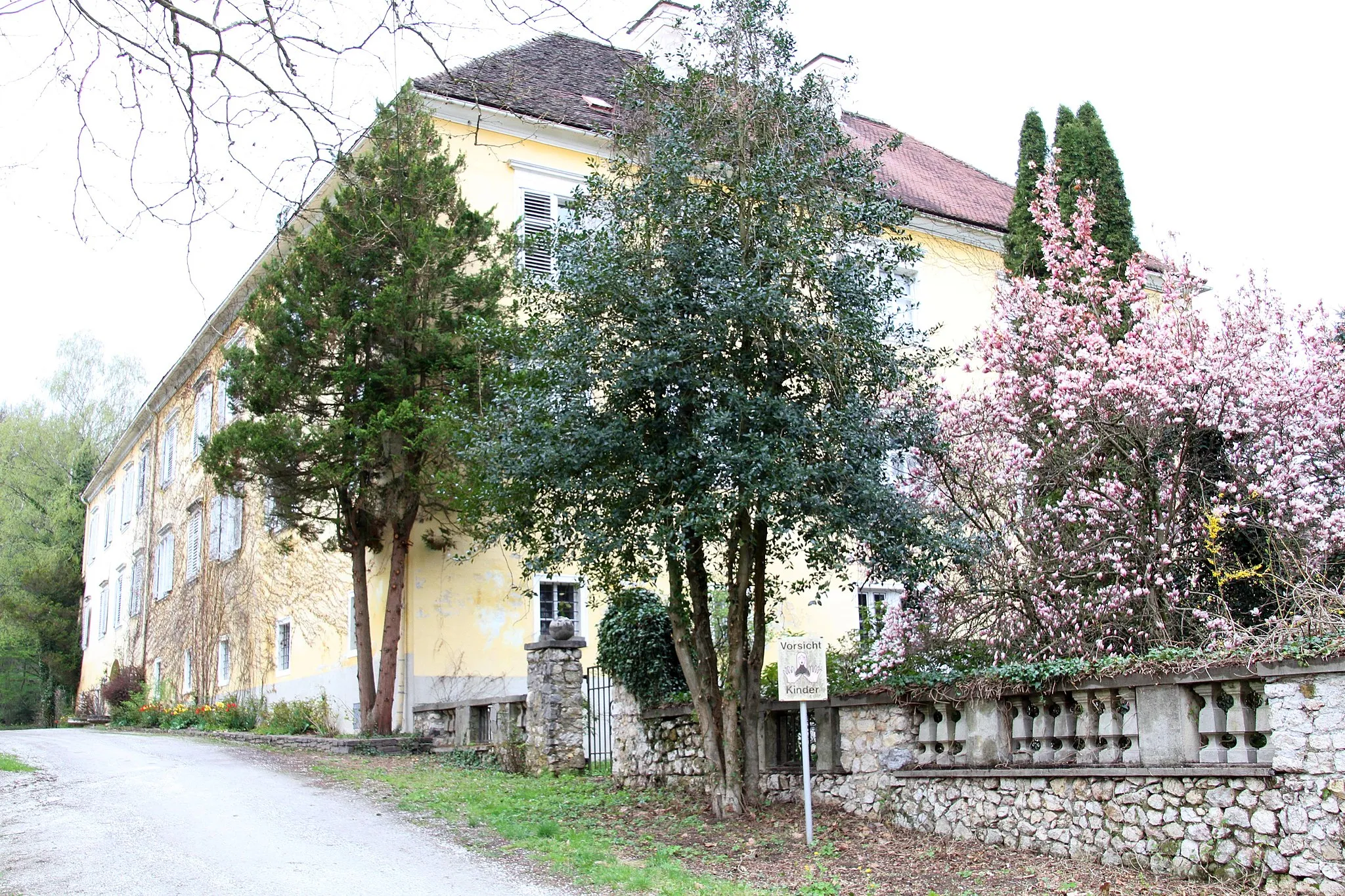Photo showing: Schloss Schwarzenegg, Schwarzeneggweg 1, Weitendorf, Steiermark, Österreich