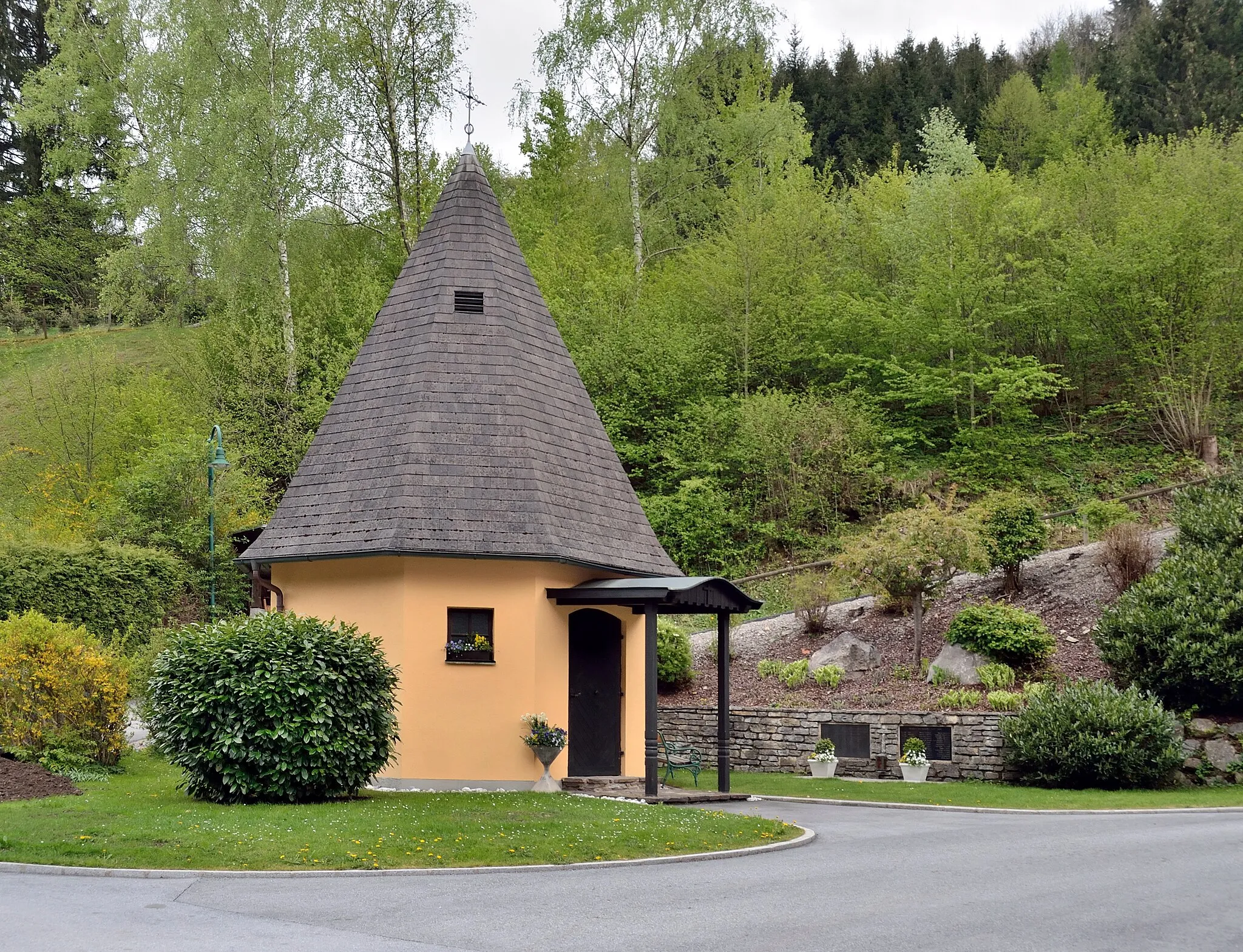 Photo showing: Barbara-Kapelle in Schrems, Gemeinde Frohnleiten.