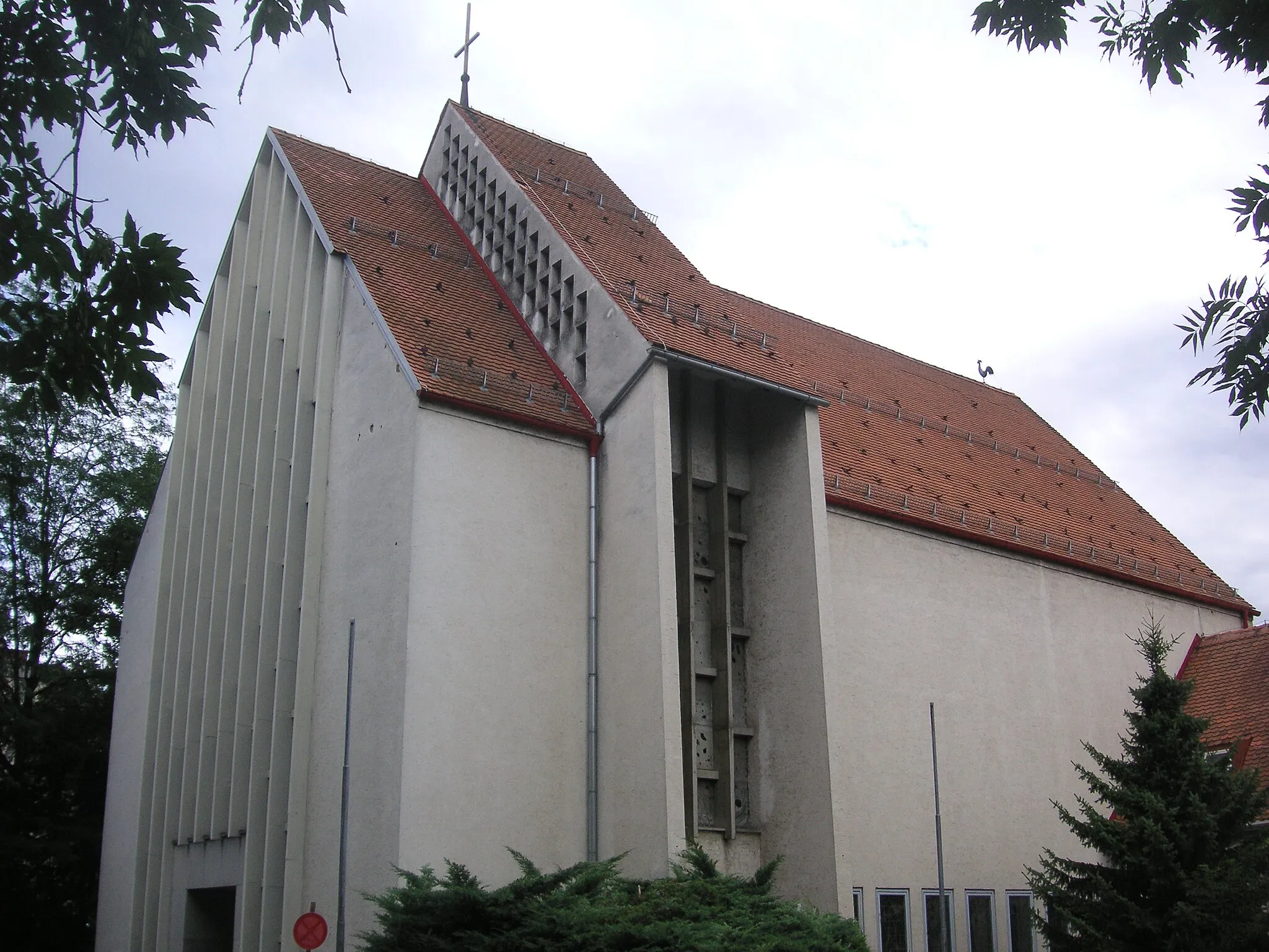 Photo showing: The Christkönigskirche in Graz-Wetzelsdorf, Styria, Austria