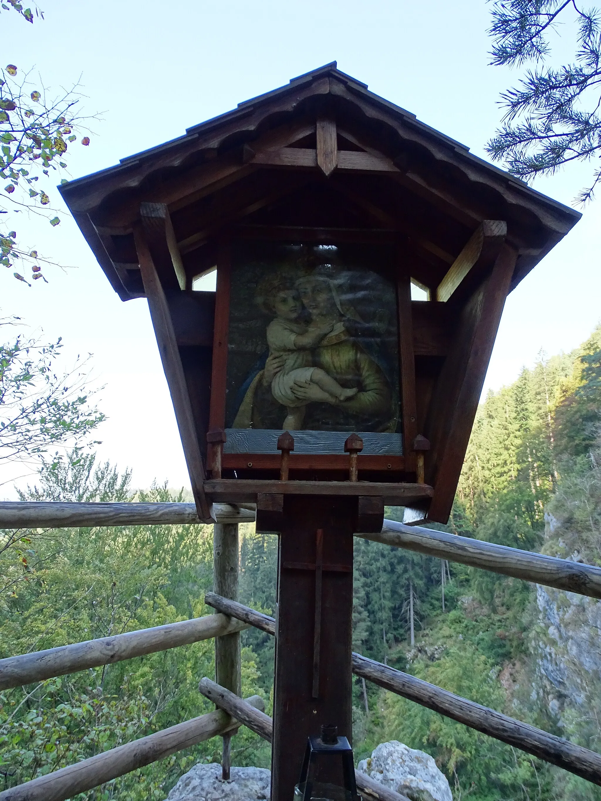 Photo showing: Ein Bildstock am Wanderweg zur Bärenschützklamm bei Mixnitz