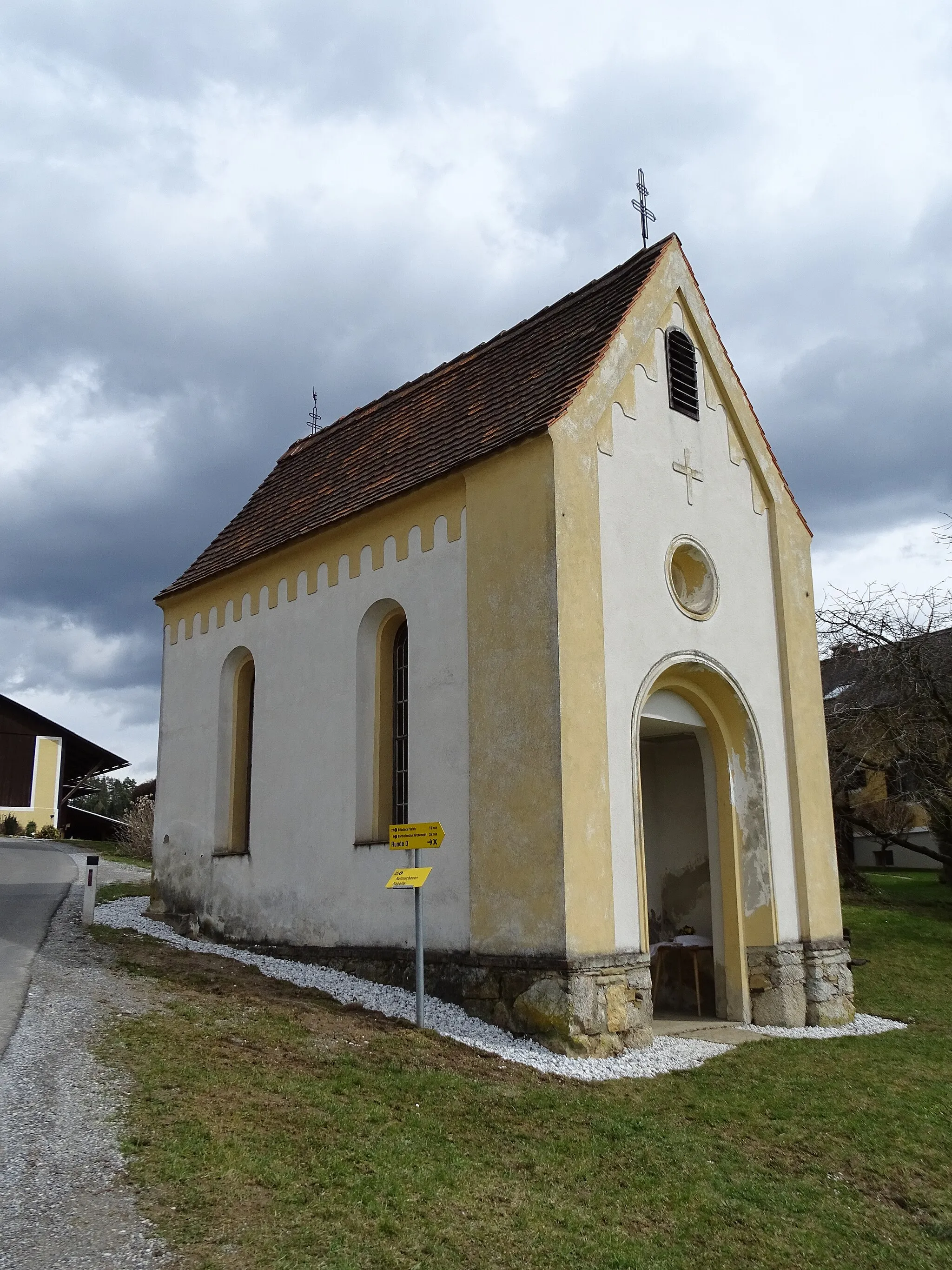 Photo showing: The so called Kulmberbauer-Kapelle, a chapel in Jaritzberg near Sankt Bartholomä