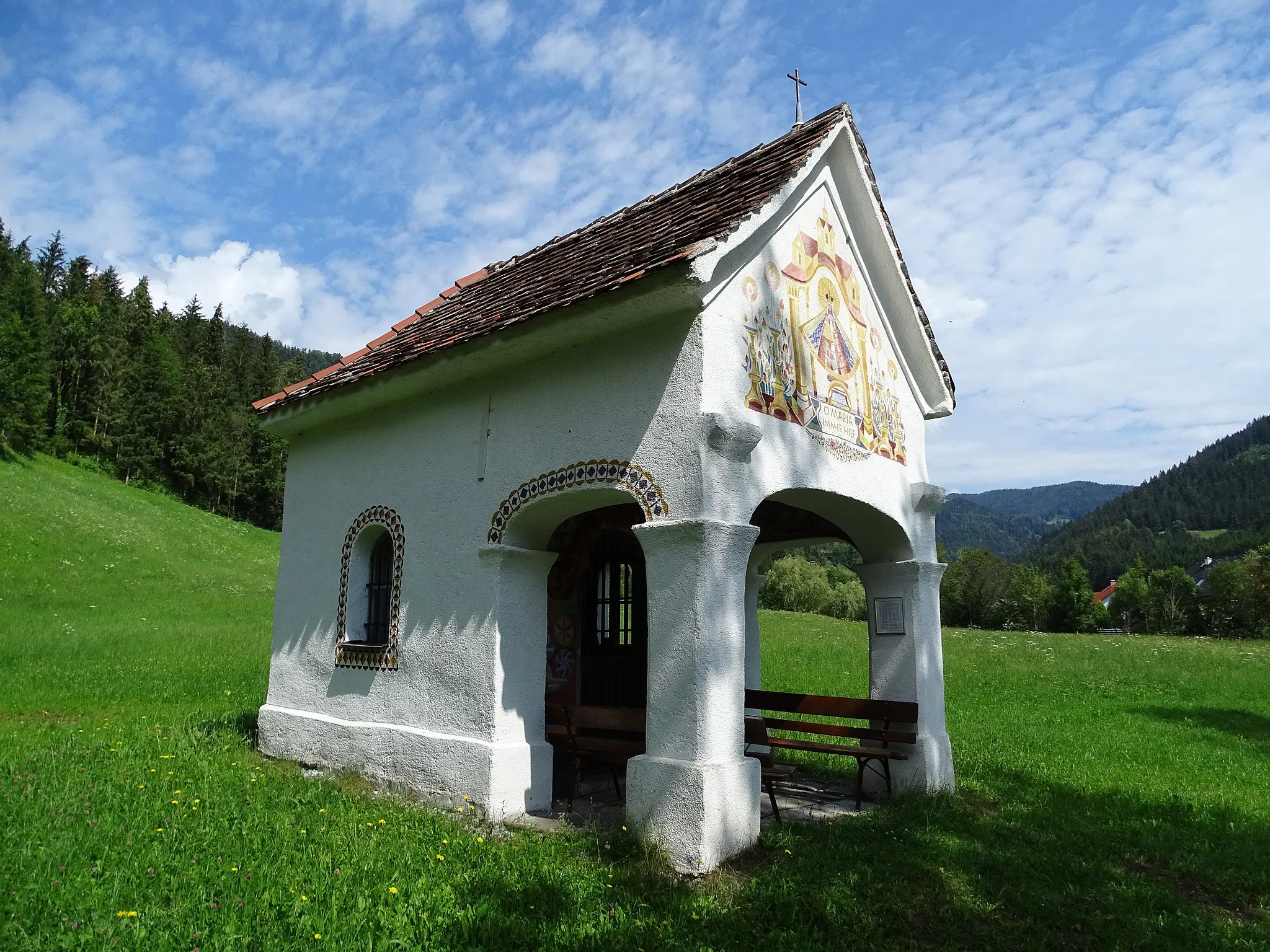 Photo showing: Die 1970 von Franz Weiss neu gestaltete Walcher-Kapelle in Gallmannsegg