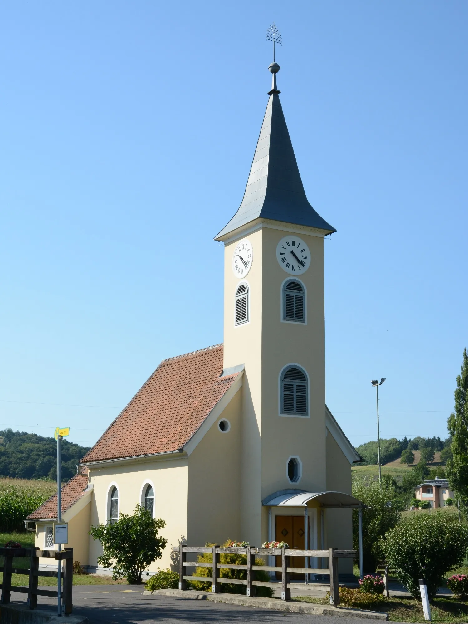 Photo showing: Chapel Perlsdorf