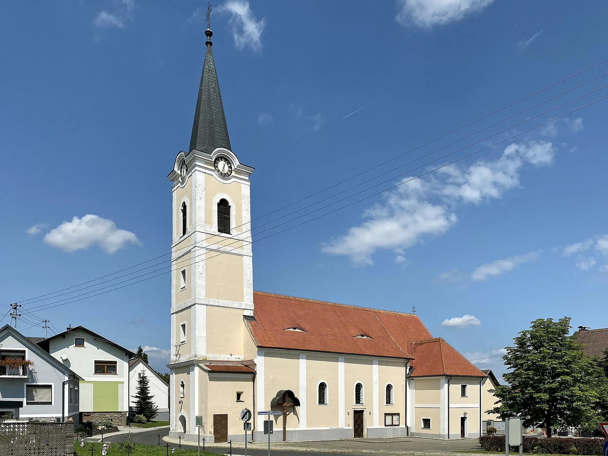 Photo showing: Pfarrkirche Mischendorf, Burgenland.