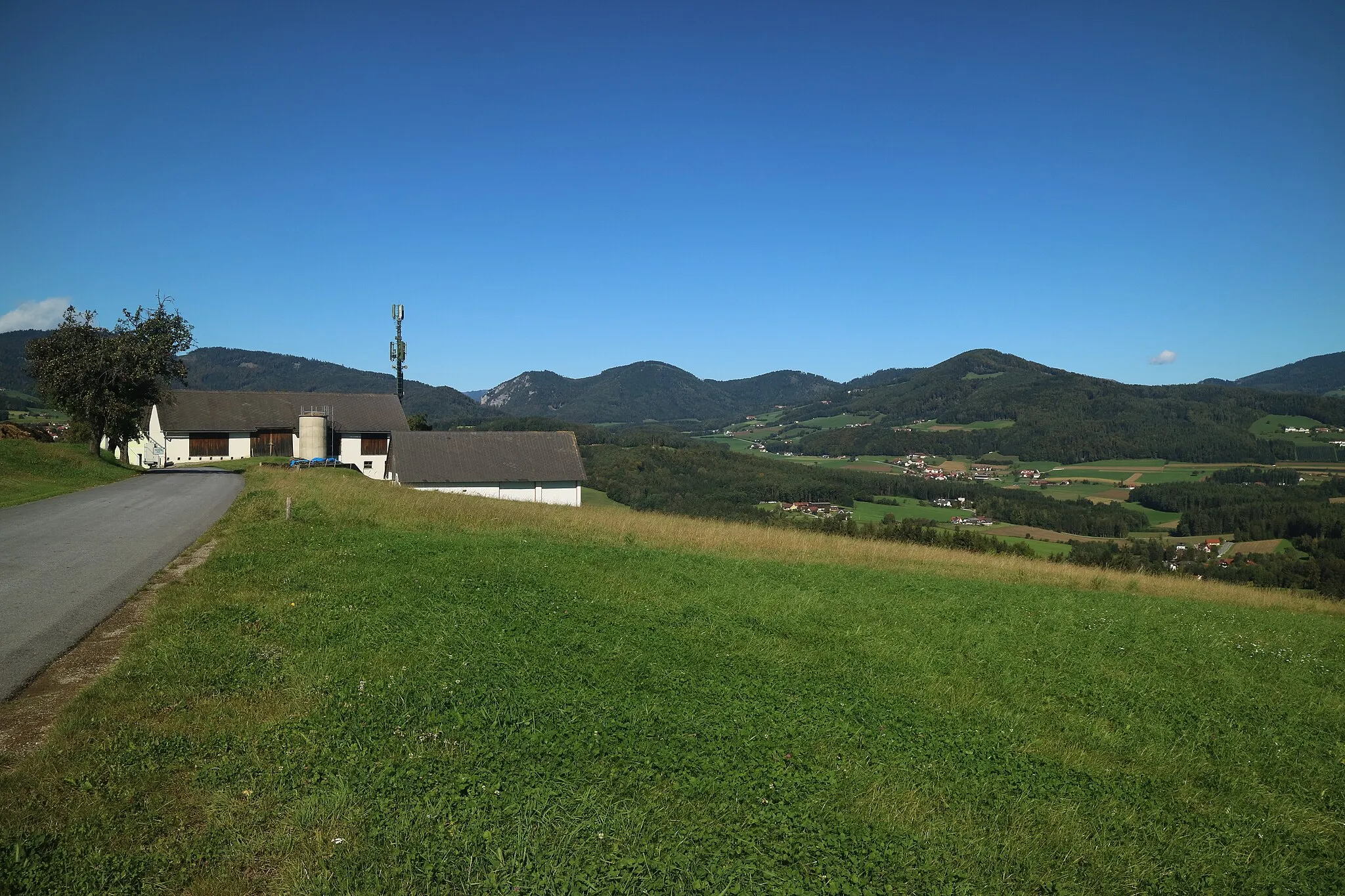 Photo showing: Steinberg mit Blick zu Sattelberg und Stroß, Gemeinde Mortantsch, Steiermark