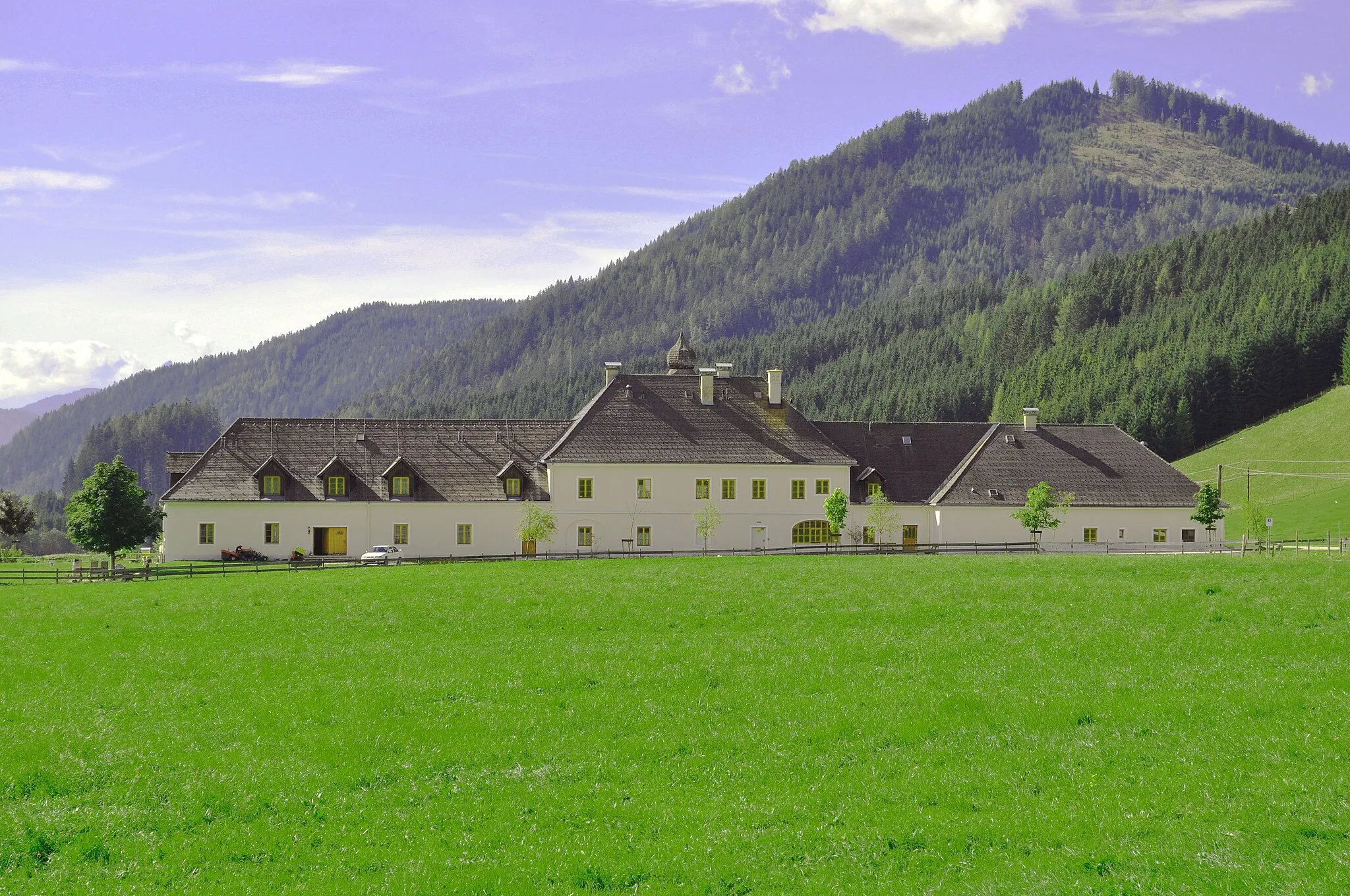Photo showing: Schloss Kaiserau