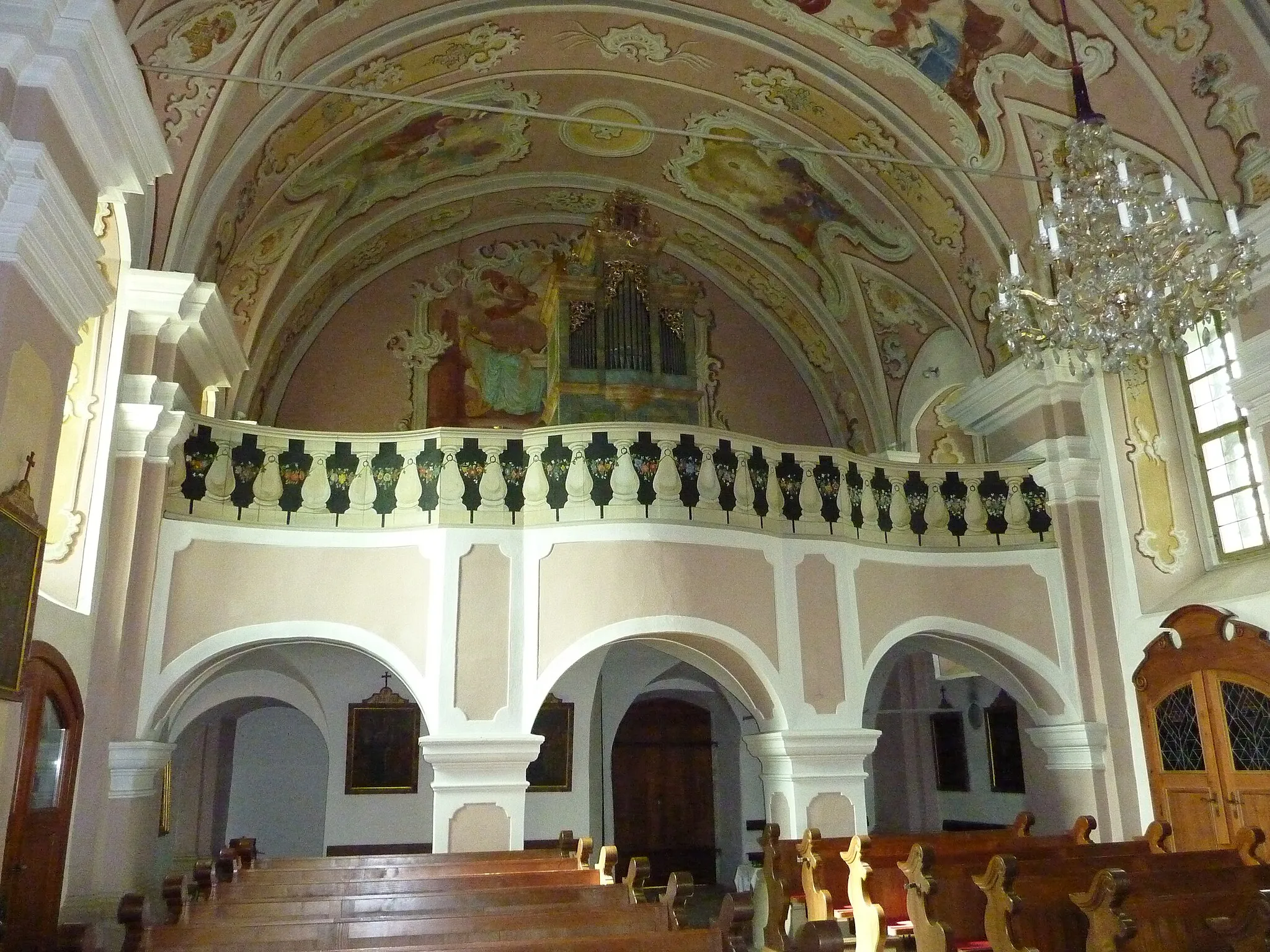 Photo showing: Pfarrkirche hl. Martin, Pack, Steiermark - Orgel

This media shows the protected monument with the number 57461 in Austria. (Commons, de, Wikidata)