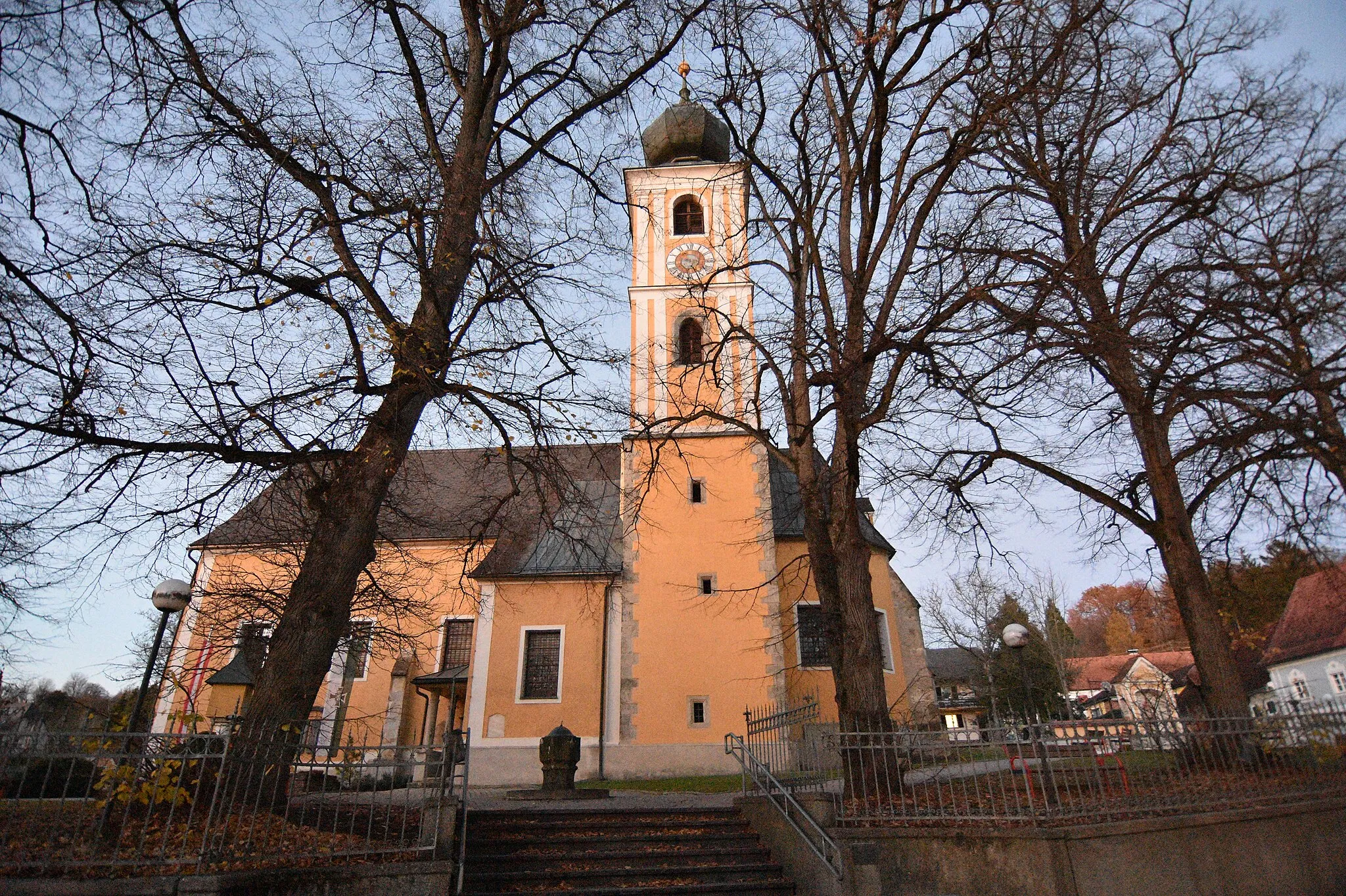 Photo showing: Church Markt Hartmannsdorf