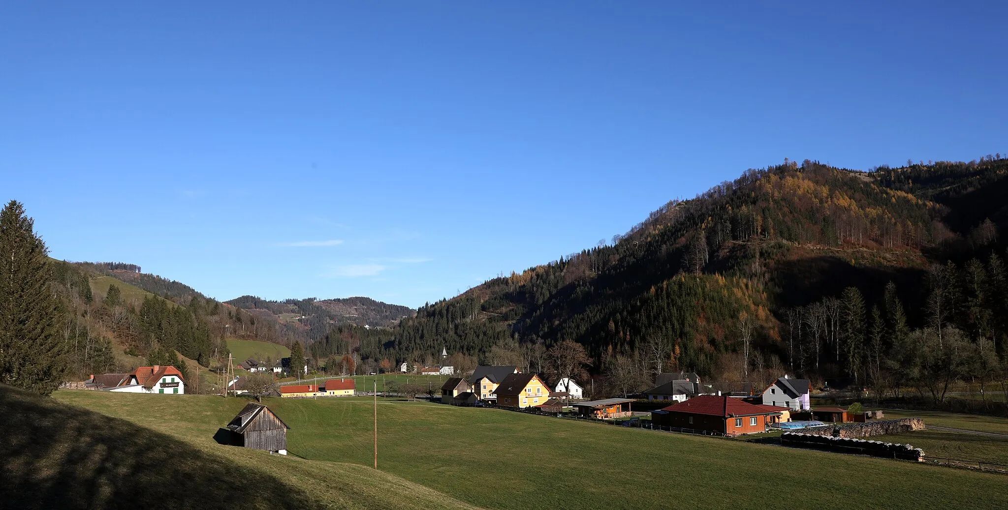Photo showing: Blick von Westen auf Großstübing in der Gemeinde Deutschfeistritz, Steiermark, Österreich