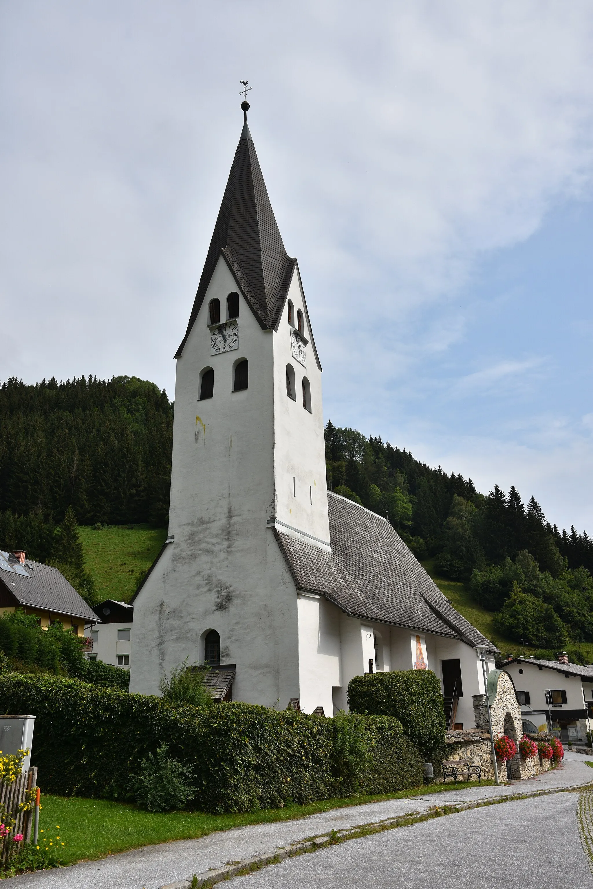 Photo showing: Church Kath. Pfarrkirche hll. Peter und Paul, Salla