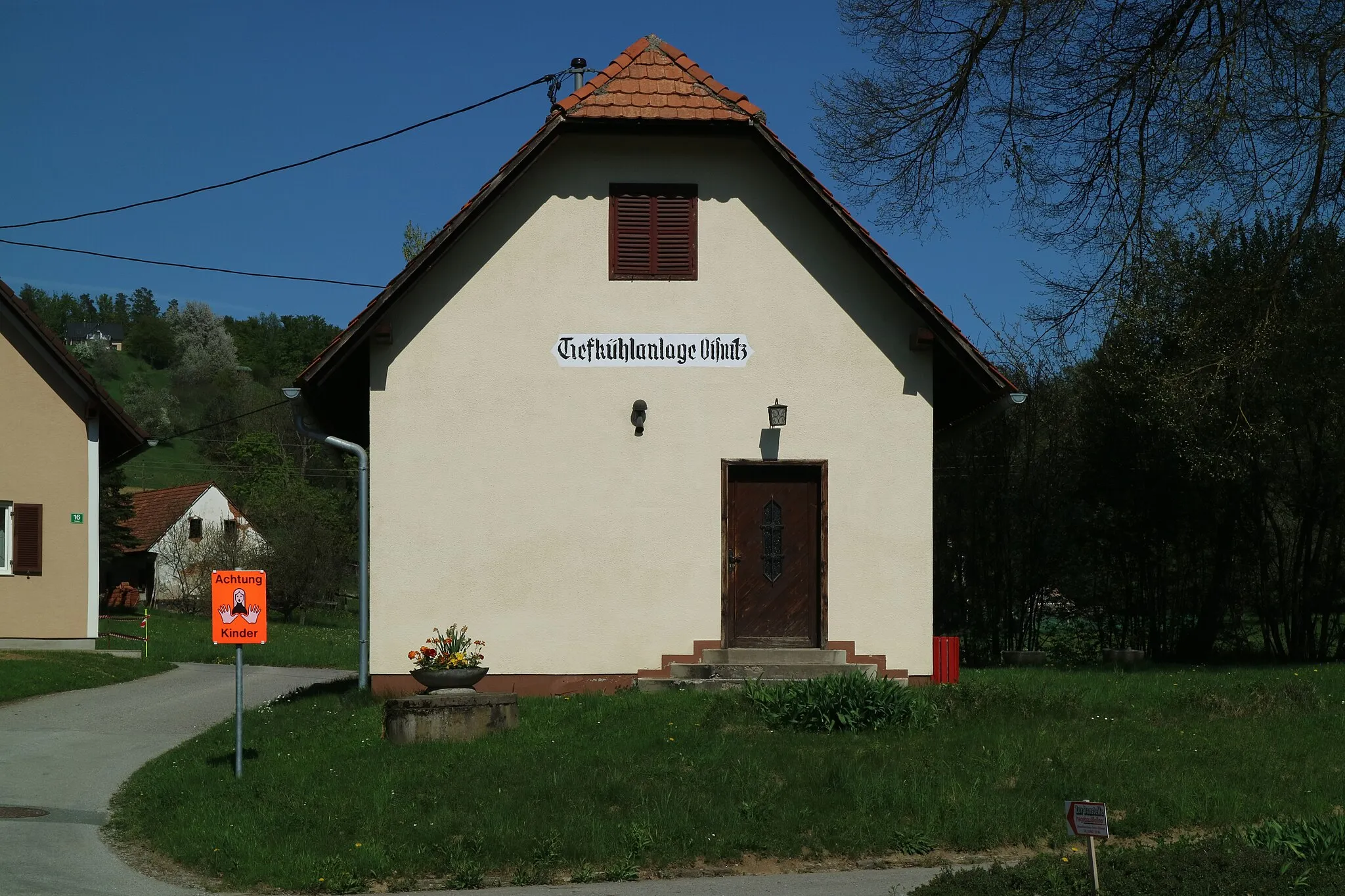 Photo showing: Tiefkühlanlage Oisnitz (Gemeinde Sankt Josef in der Weststeiermark)