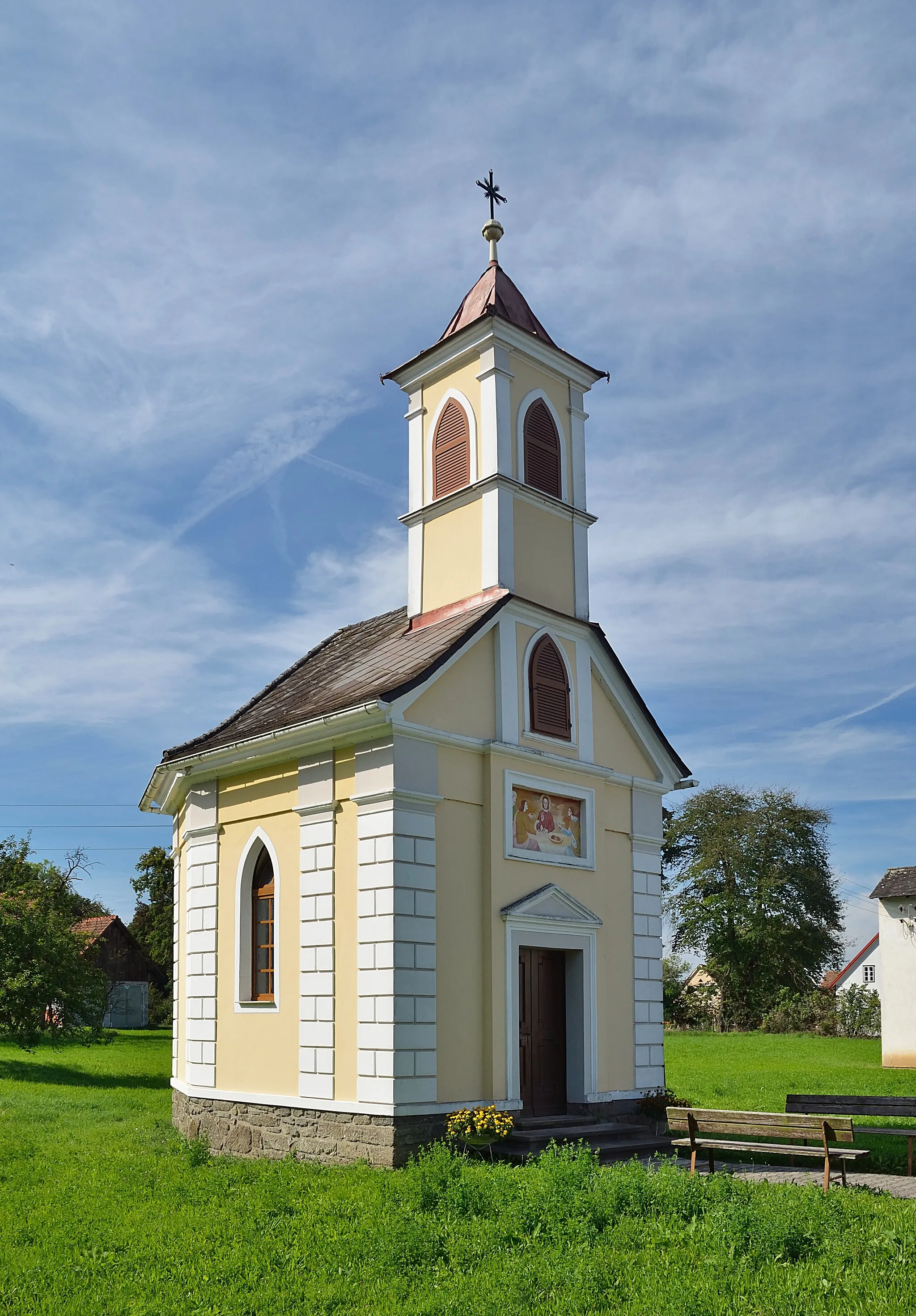 Photo showing: Village chapel Saint Mary of Help at Donnersdorf, municipality of Halbenrain, Styria.