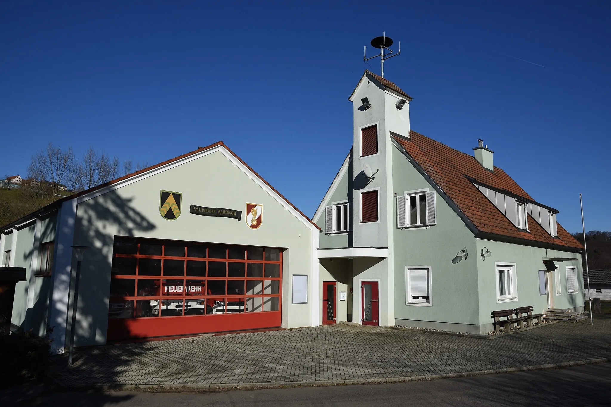 Photo showing: Freiwillige Feuerwehr Mahrensdorf Feuerwehrhaus
