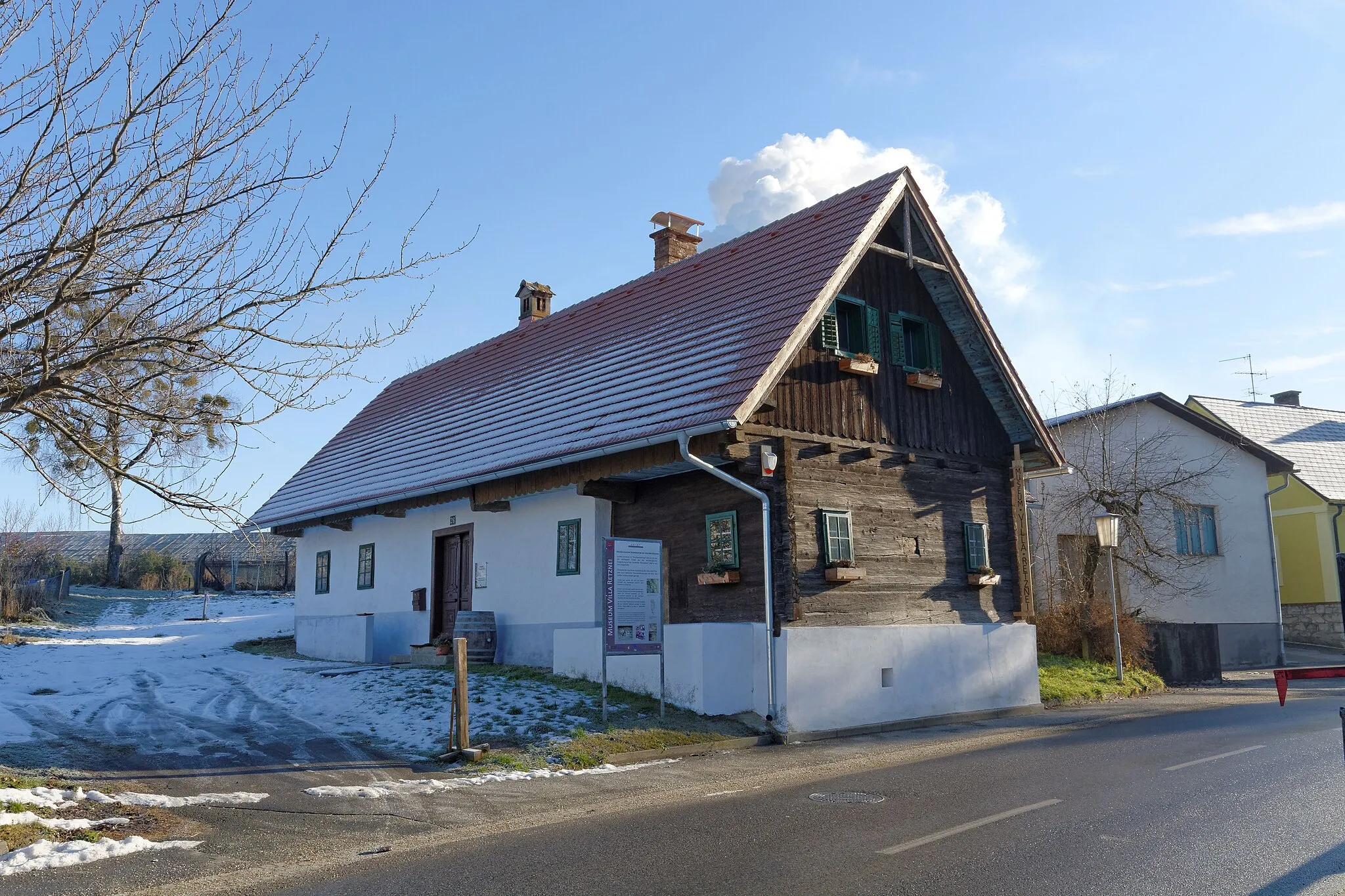 Photo showing: Museum and former farmhouse in Retznei, Municipality Ehrenhausen an der Weinstraße, Styria, Austria