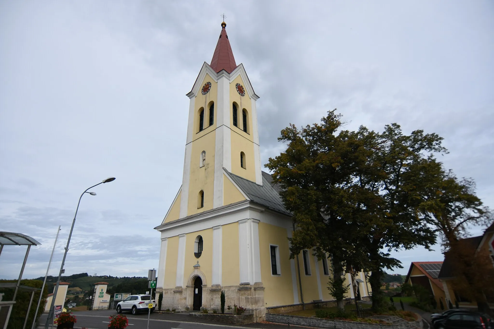 Photo showing: Church Kath. Pfarrkirche hl. Nikolaus (Sankt Nikolai im Sausal)