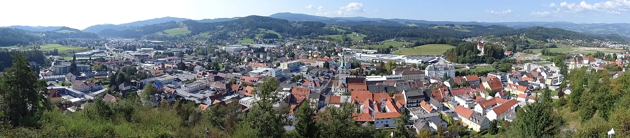 Photo showing: Eine Panoramaaufnahme von Voitsberg von der Burg Obervoitsberg aus