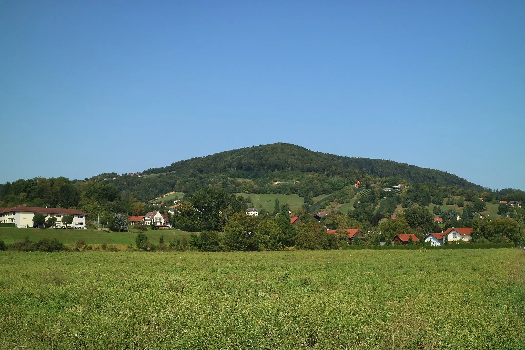 Photo showing: Buchkogel von Südosten, Graz-Straßgang