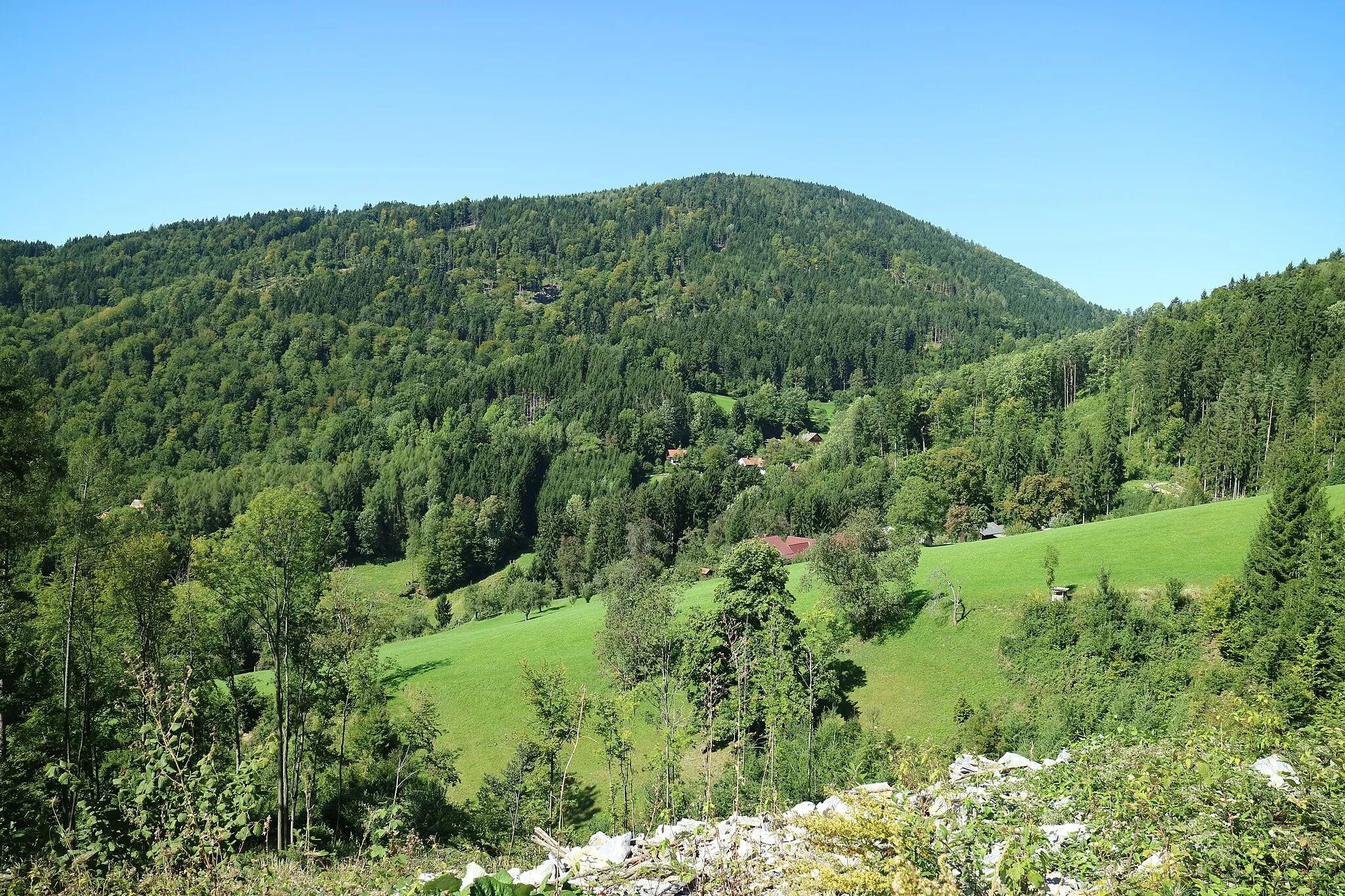 Photo showing: Hohe Rannach von Südosten