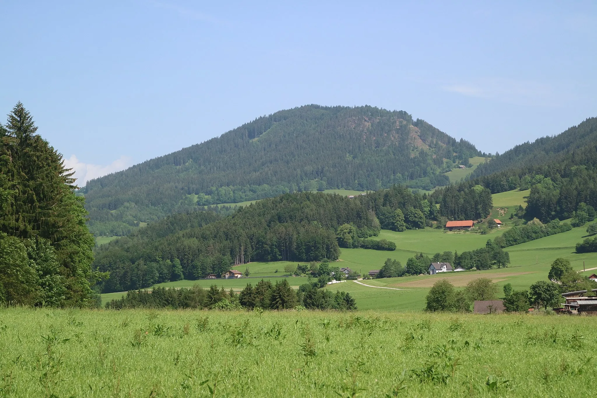 Photo showing: Hochtrötsch von Südosten (Neudorf), Marktgemeinde Semriach (Steiermark)
