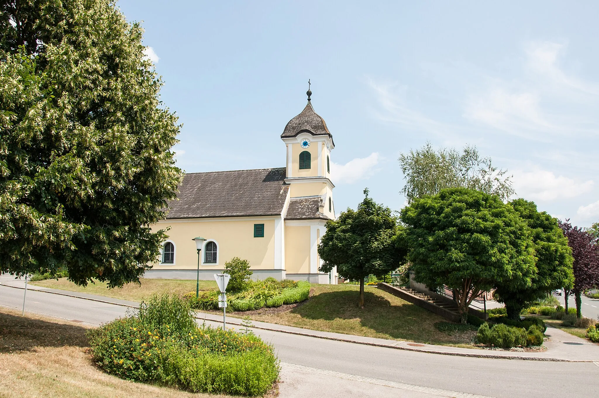 Photo showing: Ortskapelle