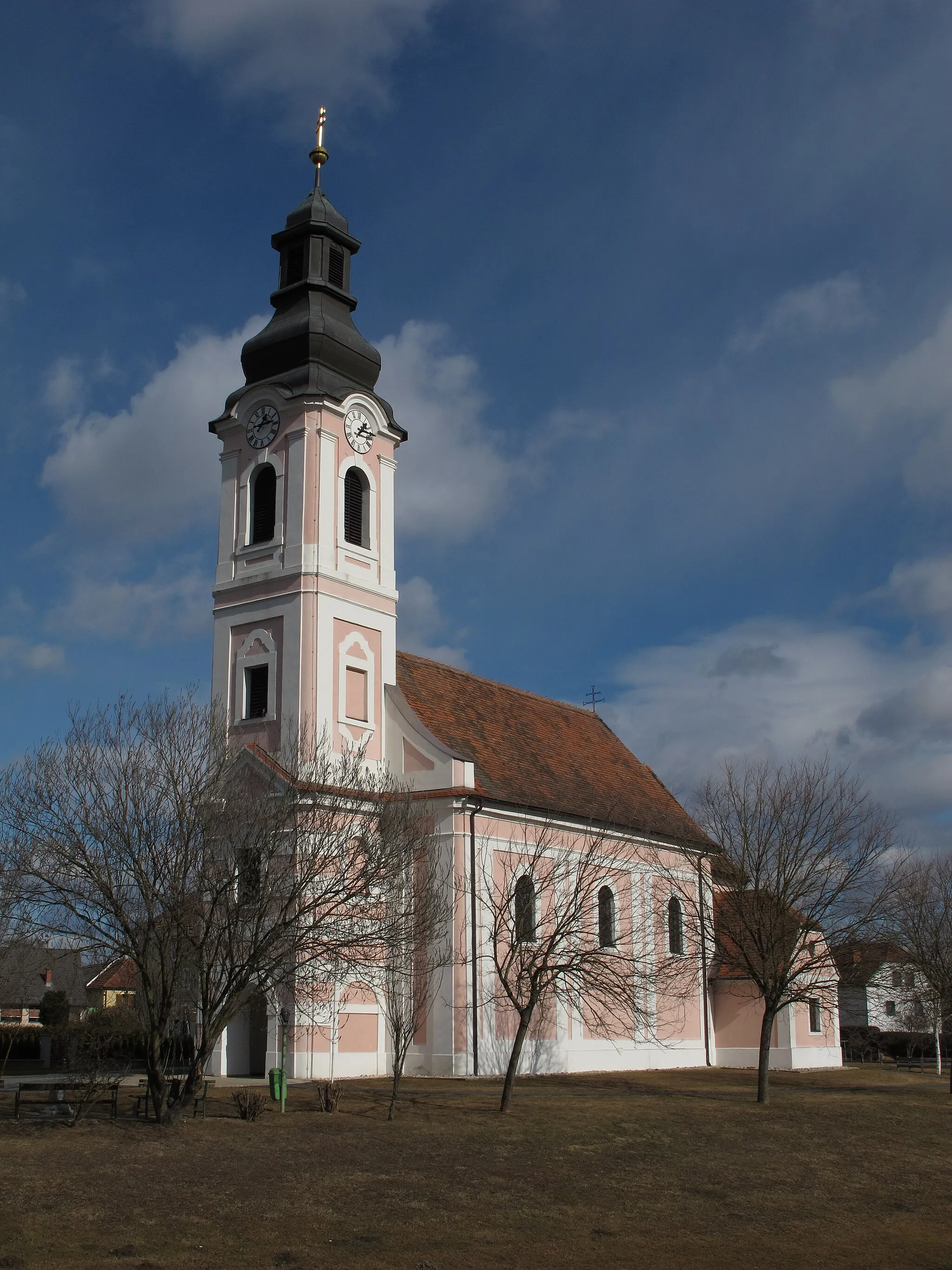 Photo showing: parish church Bocksdorf