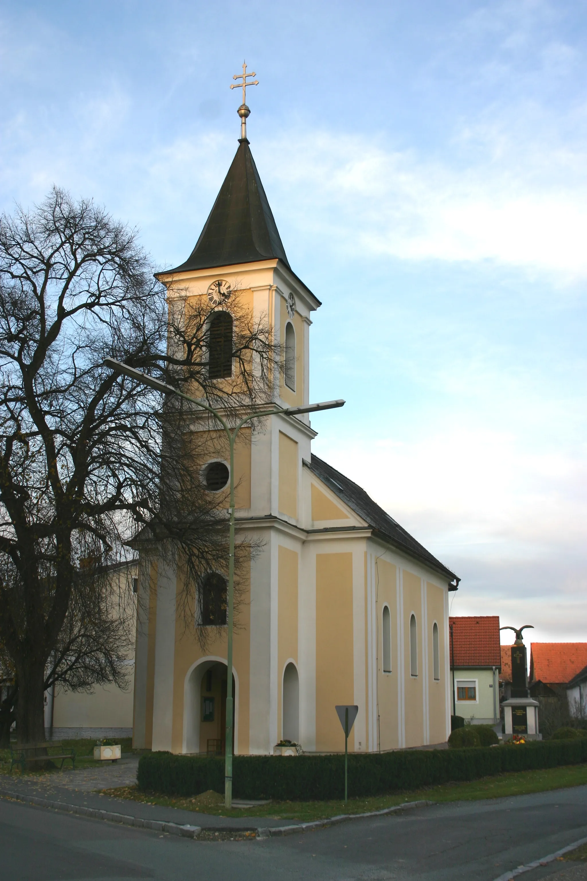 Photo showing: Tobaj römisch-katholische Pfarrkirche