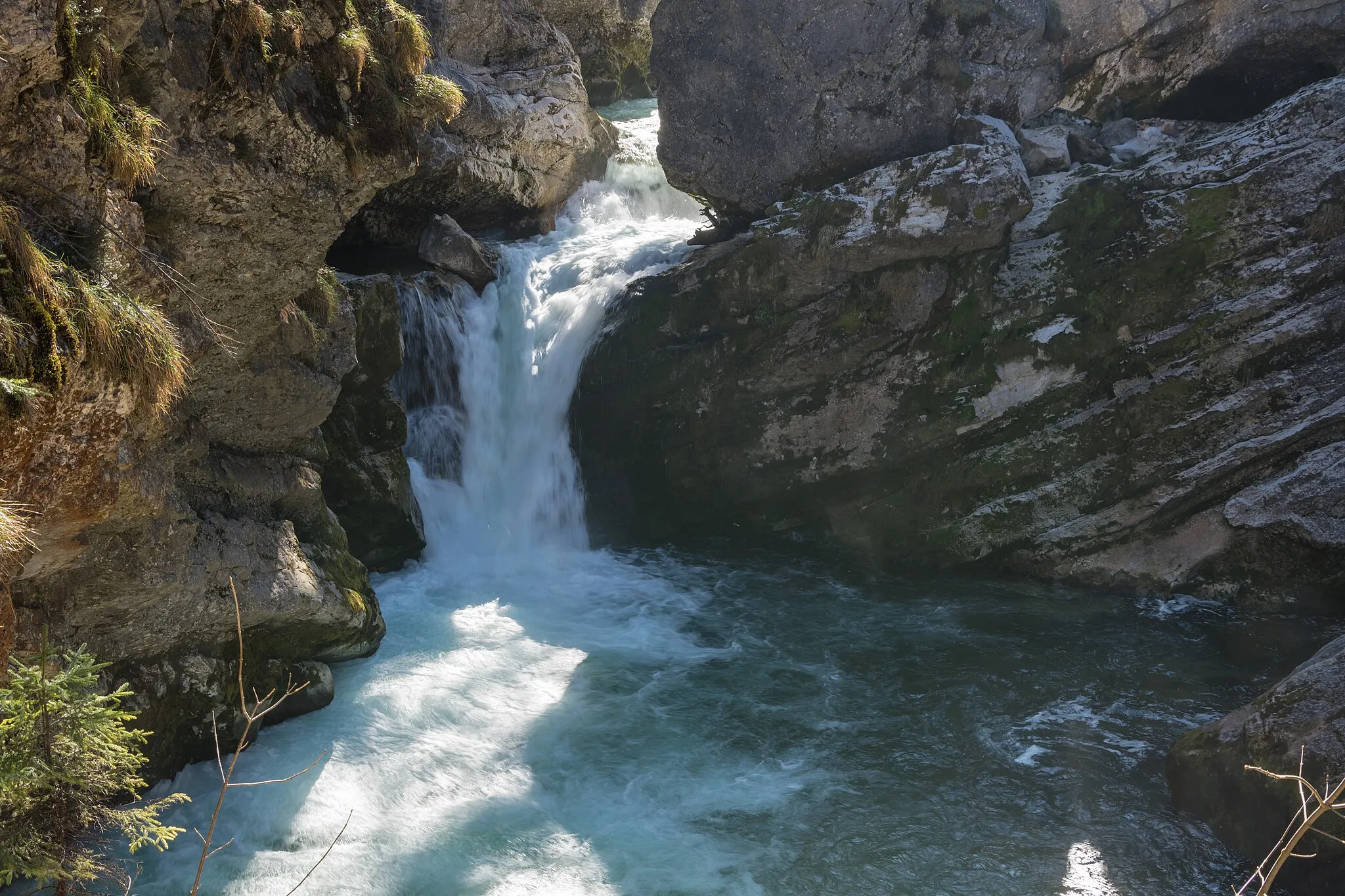 Photo showing: Near Hinterstoder the young Steyr is constraint by rocks and then it falls into the socalled Strumboding.