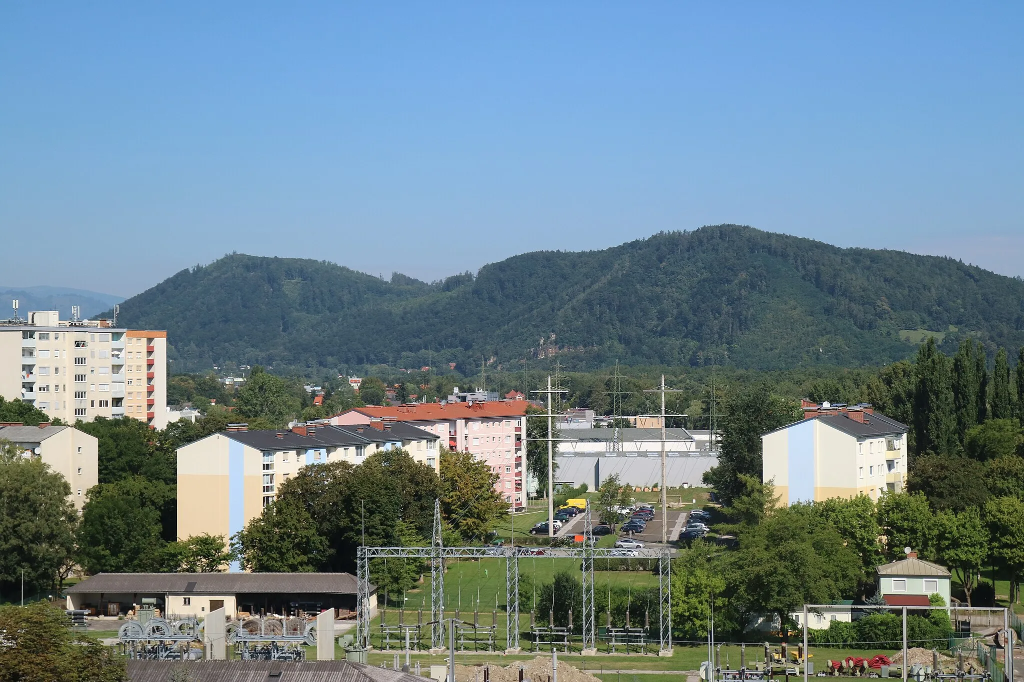 Photo showing: Blick vom Grazer Kalvarienberg zu Kanzel und Admonter Kogel