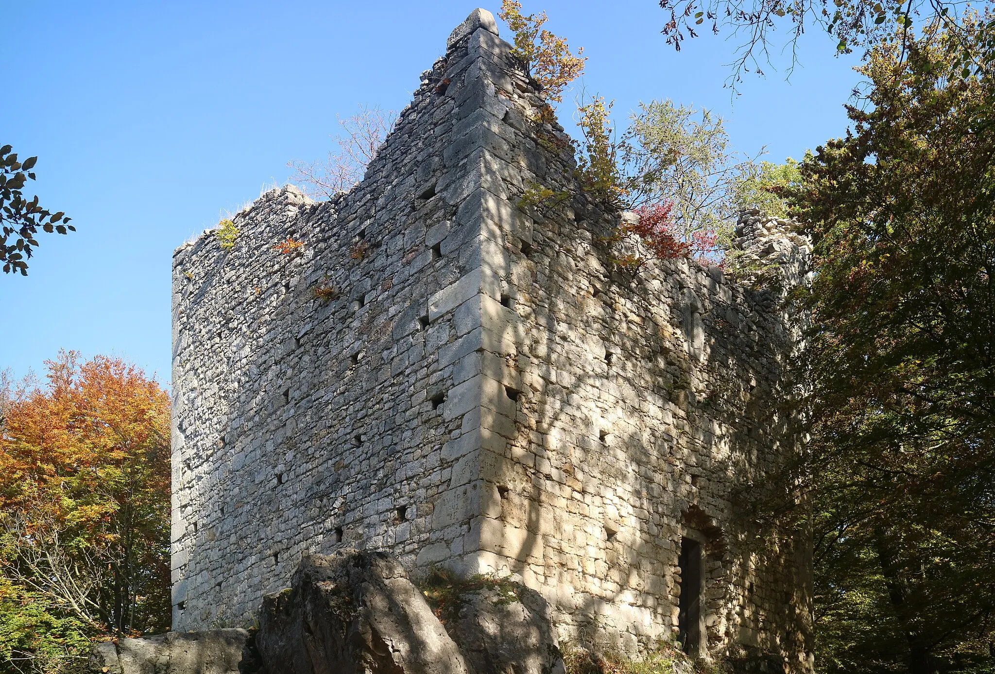 Photo showing: „Heidenturm“ der Burg Wildon am Schloßberg, Gemeinde Wildon (Steiermark)