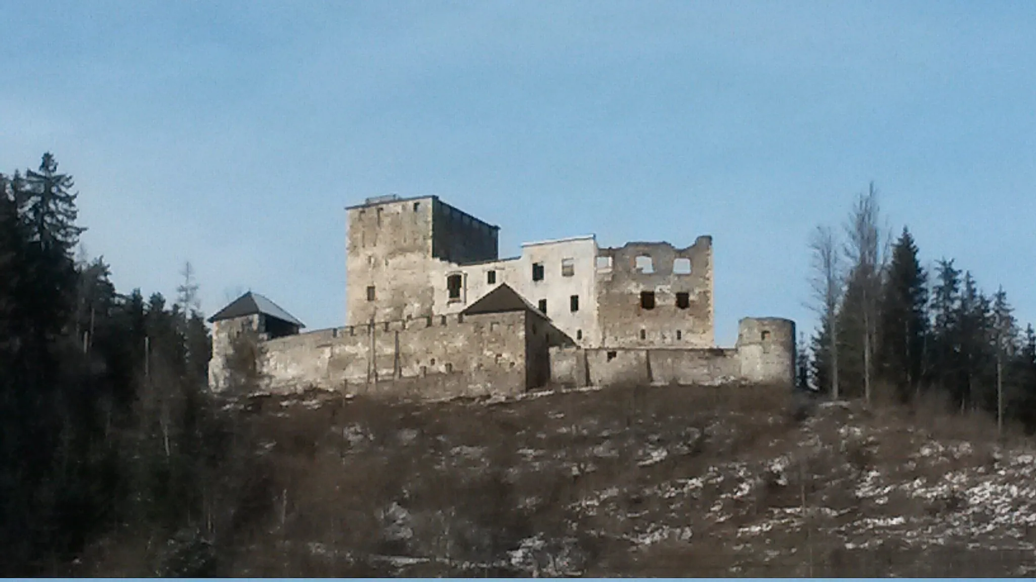 Photo showing: Burgruine Lichtenegg von Süden, Wartberg im Mürztal (A).