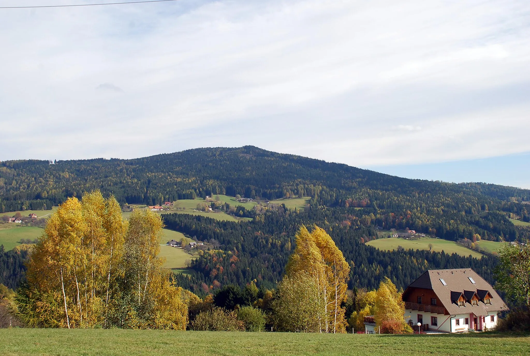 Photo showing: Ortsteil Sallegg (Dorfstadt) am Südhang des Rosenkogels, Bad Gams, Deutschlandsberg, Steiermark, Österreich