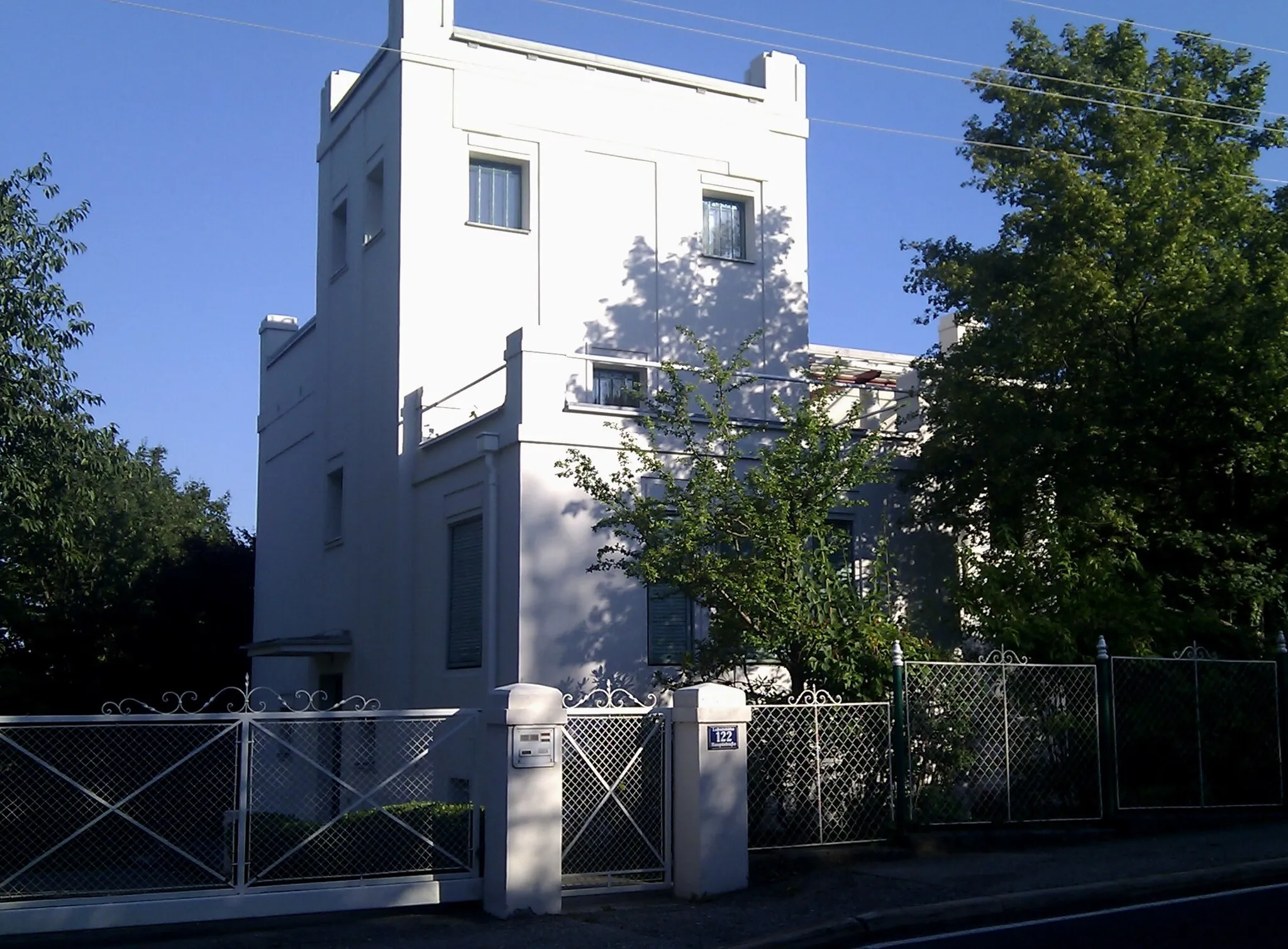 Photo showing: Villa Lug Ins Land, Laßnitzhöhe, erbaut 1905, Architekt: Adalbert Pasdirek-Coreno