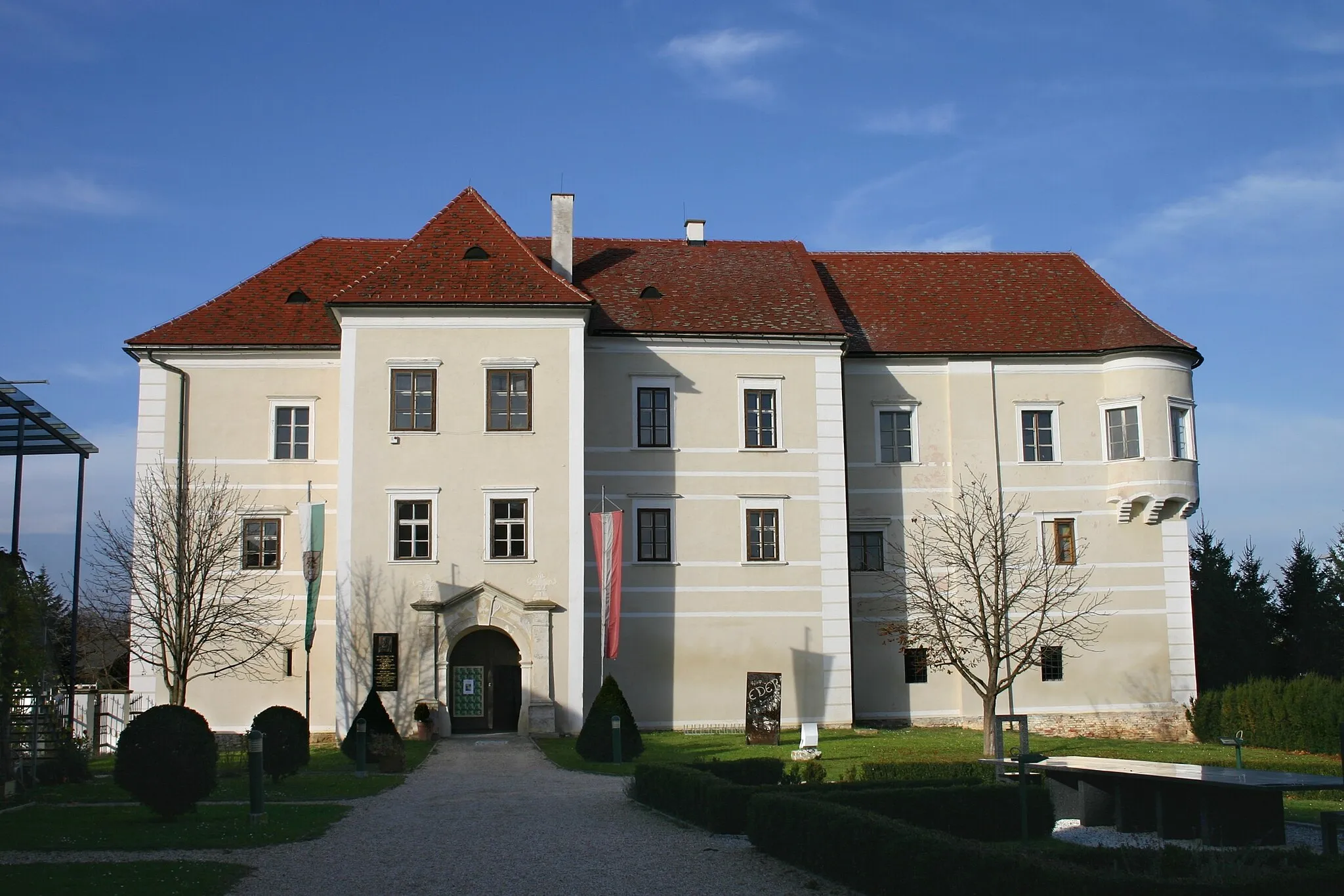 Photo showing: Burgau Wasserschloss