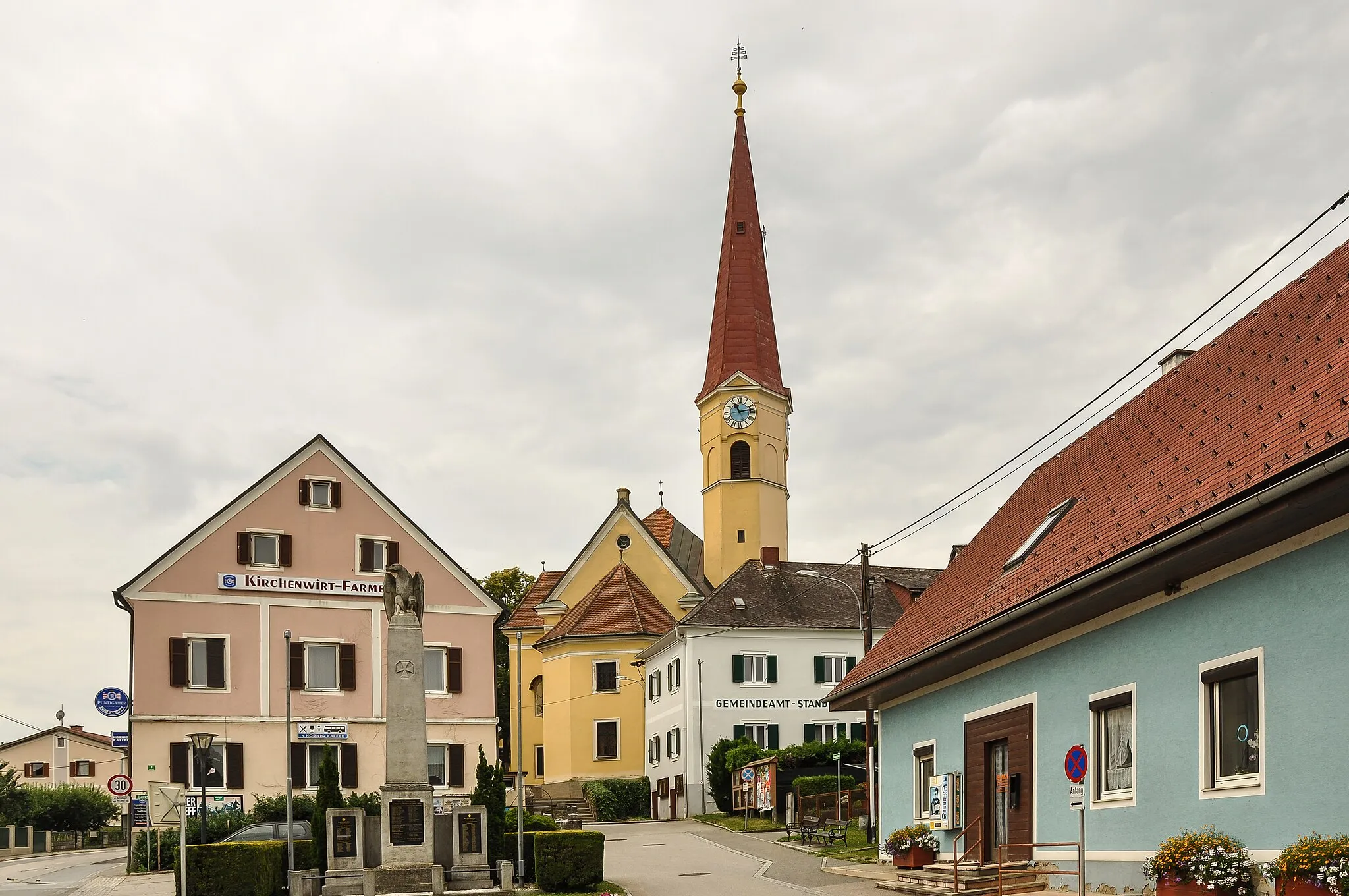 Photo showing: Kath. Pfarrkirche hl. Nikolaus