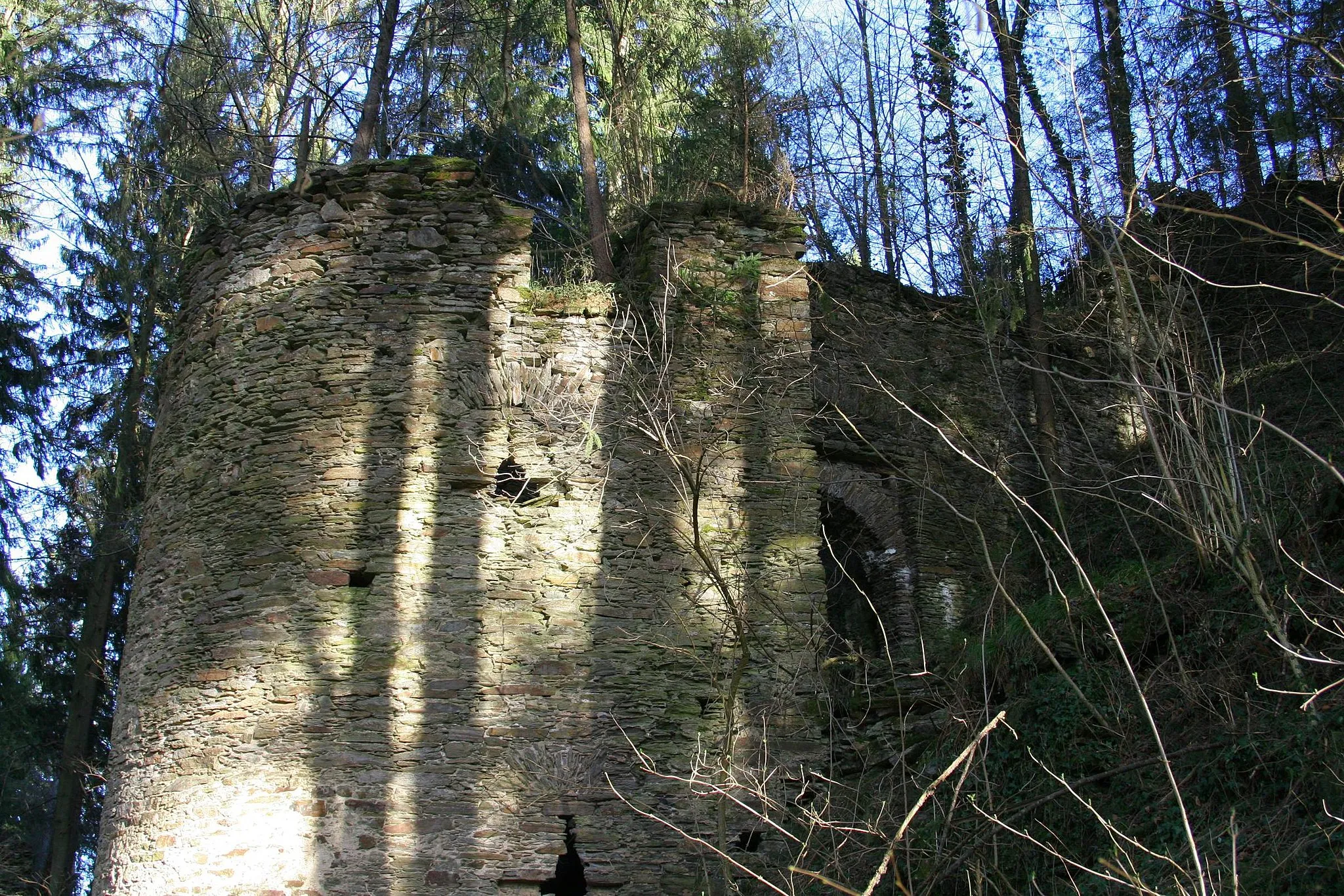 Photo showing: Gate of castle Neu-Leonroth