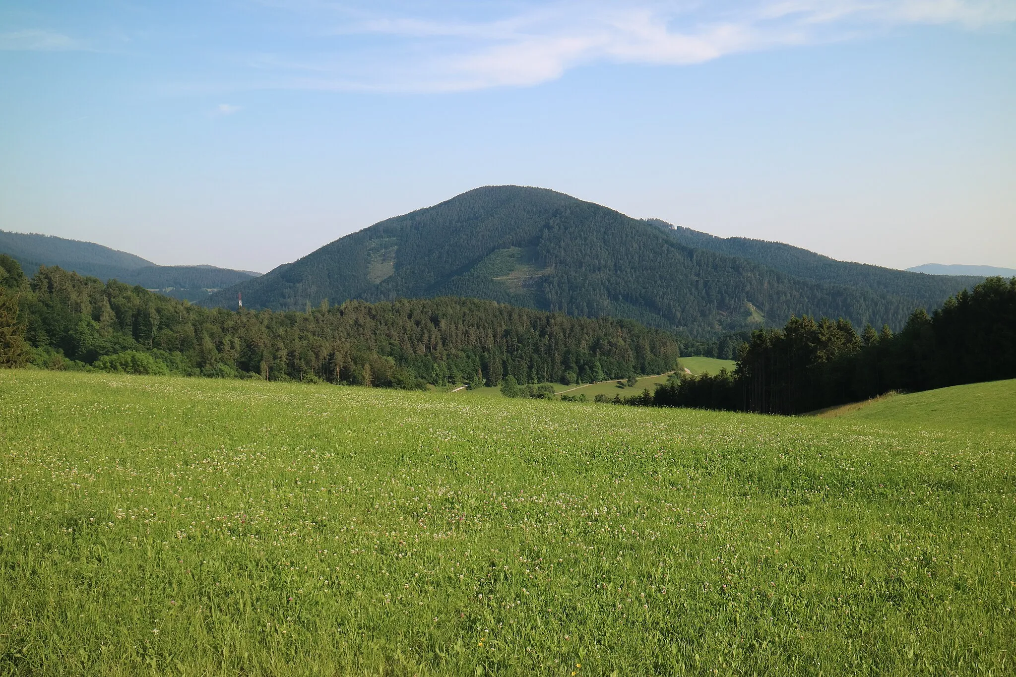 Photo showing: Hohe Rannach von Nordwesten, Marktgemeinde Semriach (Steiermark)