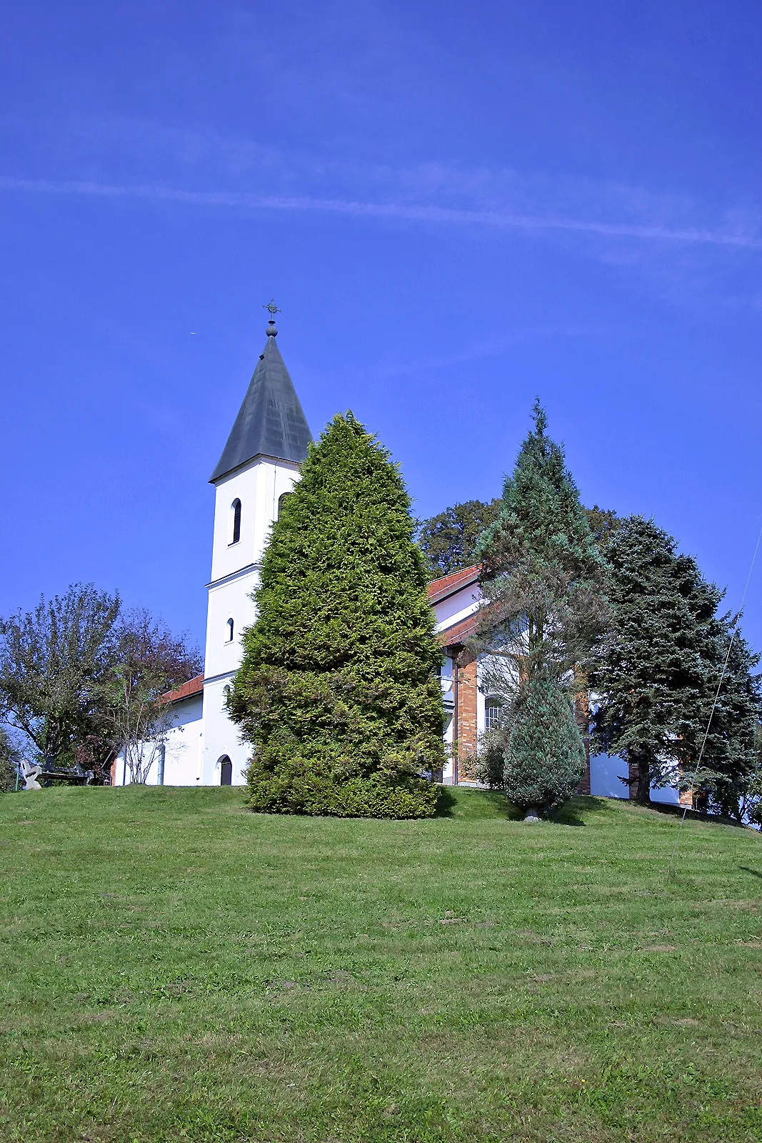 Photo showing: Cerkev svetega Kozme in Damijana, Kuzma.
Saints Cosmas and Damian church,  Kuzma.

Heilige Cosmas und Damian  Kirche, Kuzma.