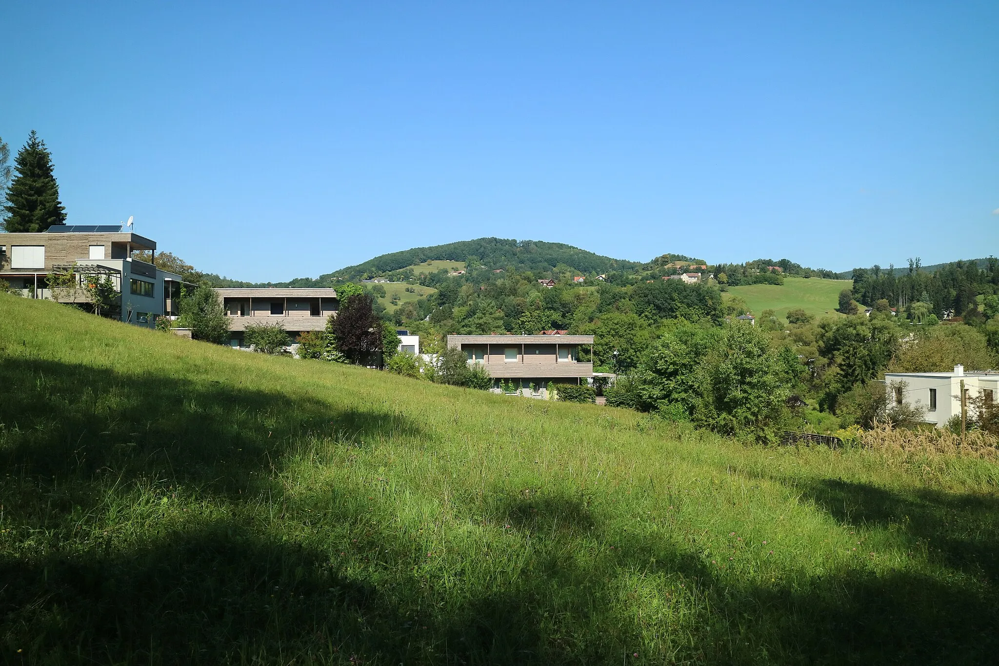 Photo showing: Blick vom Teichhof zur Platte, Graz-Mariatrost