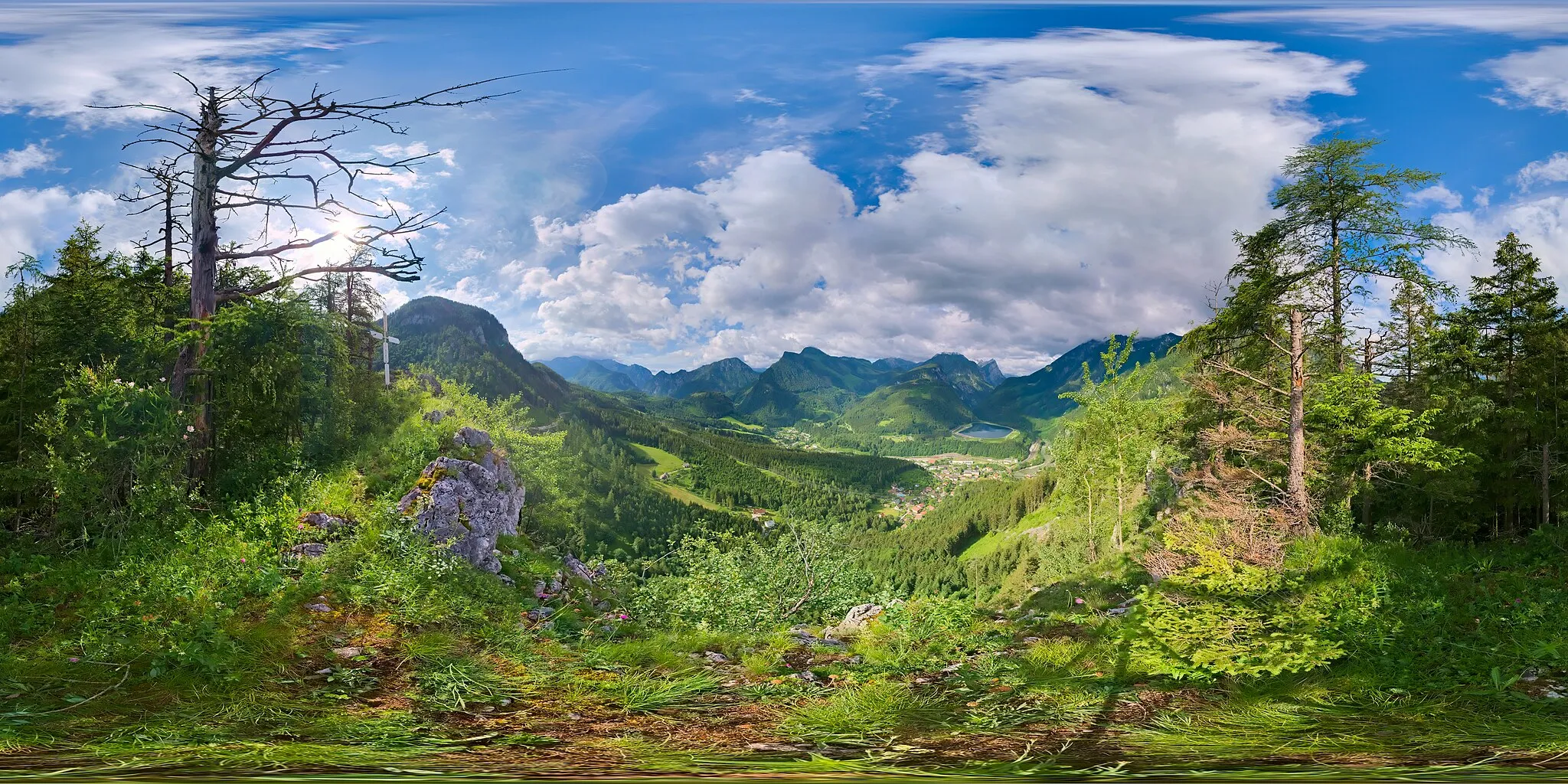 Photo showing: Spherical panoramic from Schafböndl, overlooking Hieflau, Austria, and the Gesäuse mountains.  The final picture is fused from two exposure layers with 16 images each, so consists of 32 individual shots.