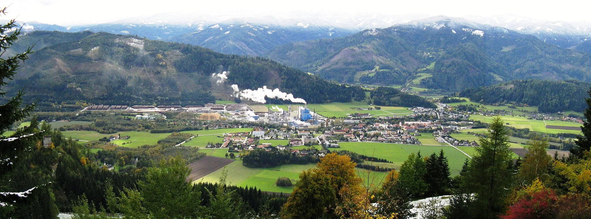 Photo showing: Panorama of Poels, taken from Northeast