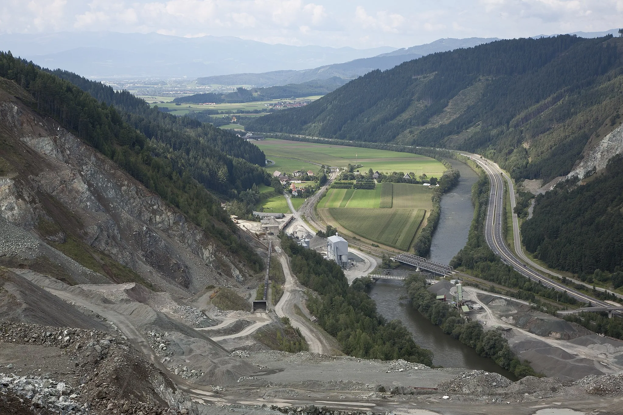 Photo showing: Blick auf den Ort Preg und das Murtal