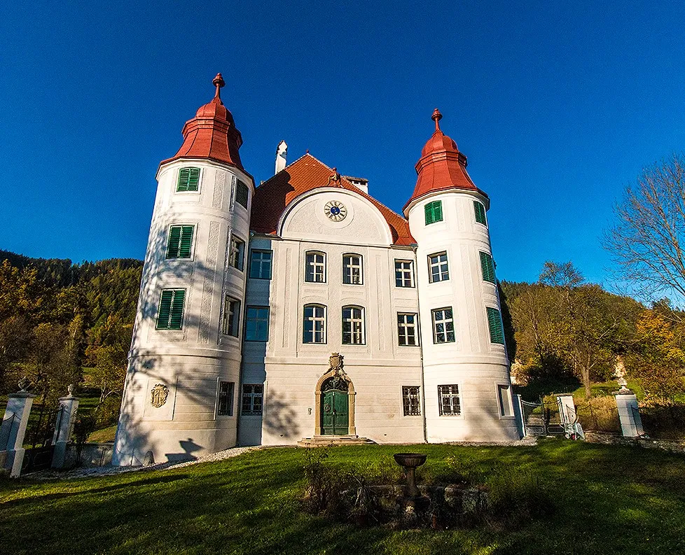 Photo showing: Schloss Nechelheim, in Sankt Lorenzen im Mürztal, Steiermark, Österreich.