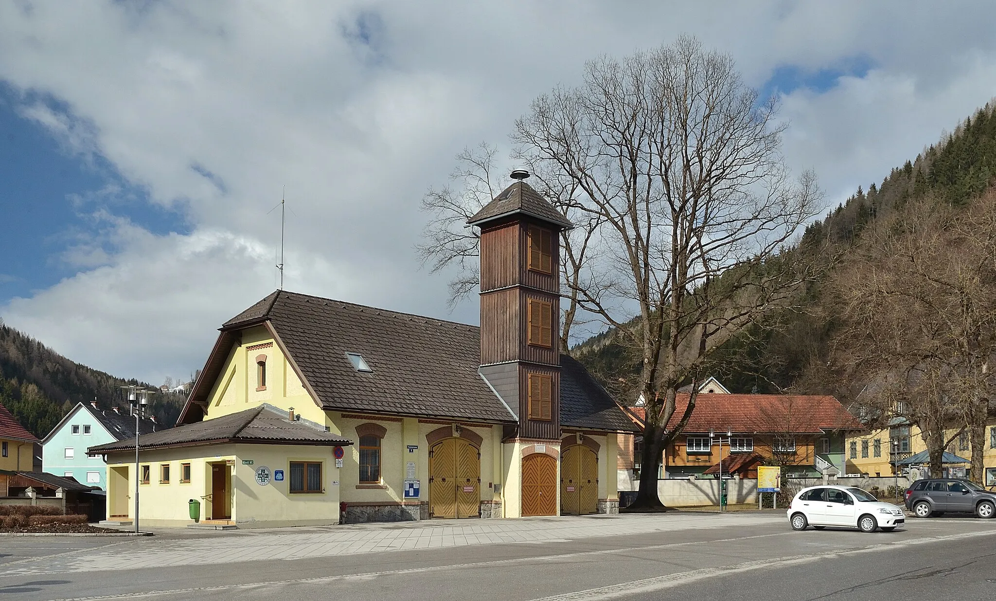 Photo showing: Fire station at Veitsch Dorf, Styria.