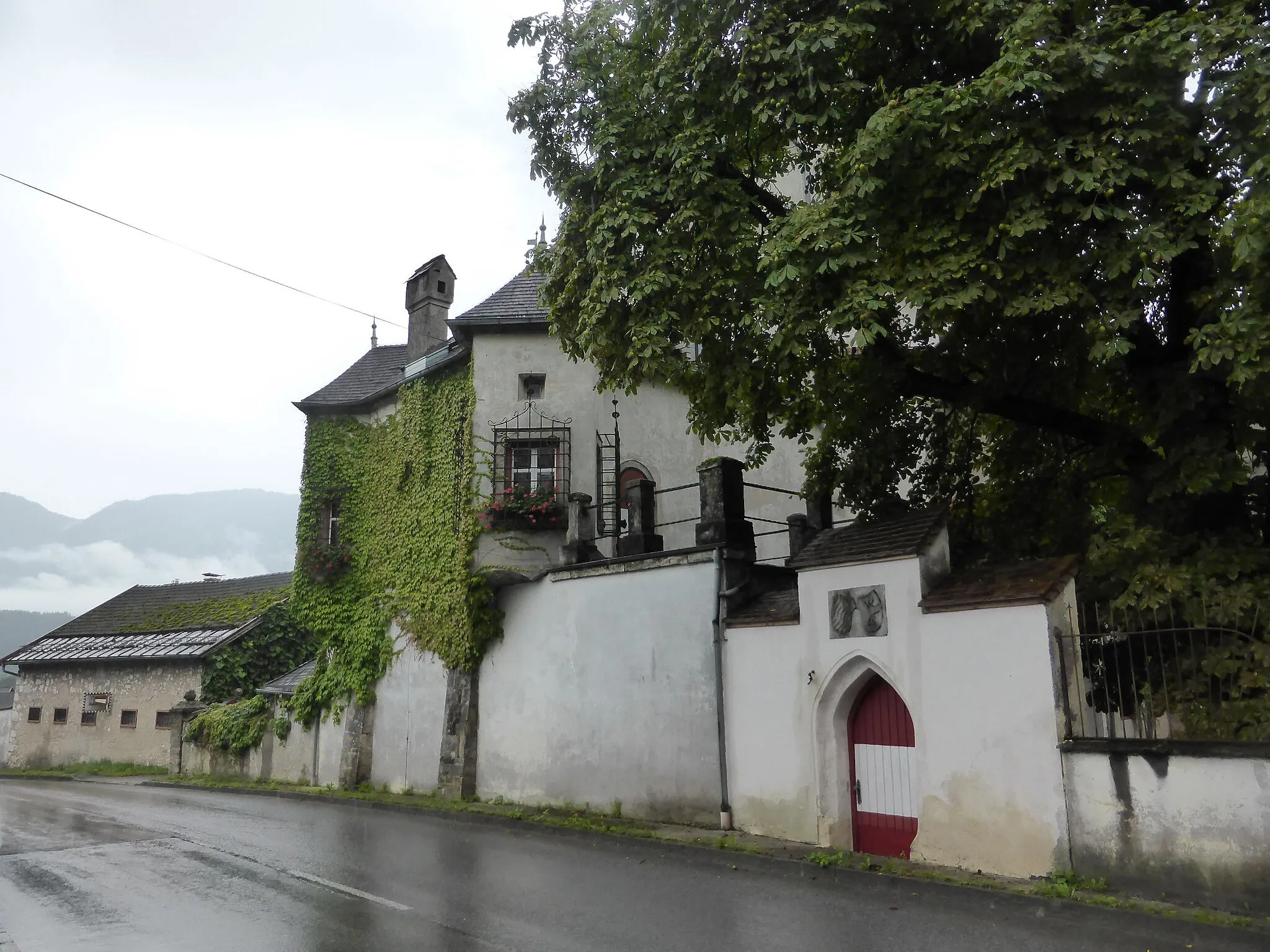 Photo showing: Schloss Schönwörth/Turm zu Niederbreitenbach